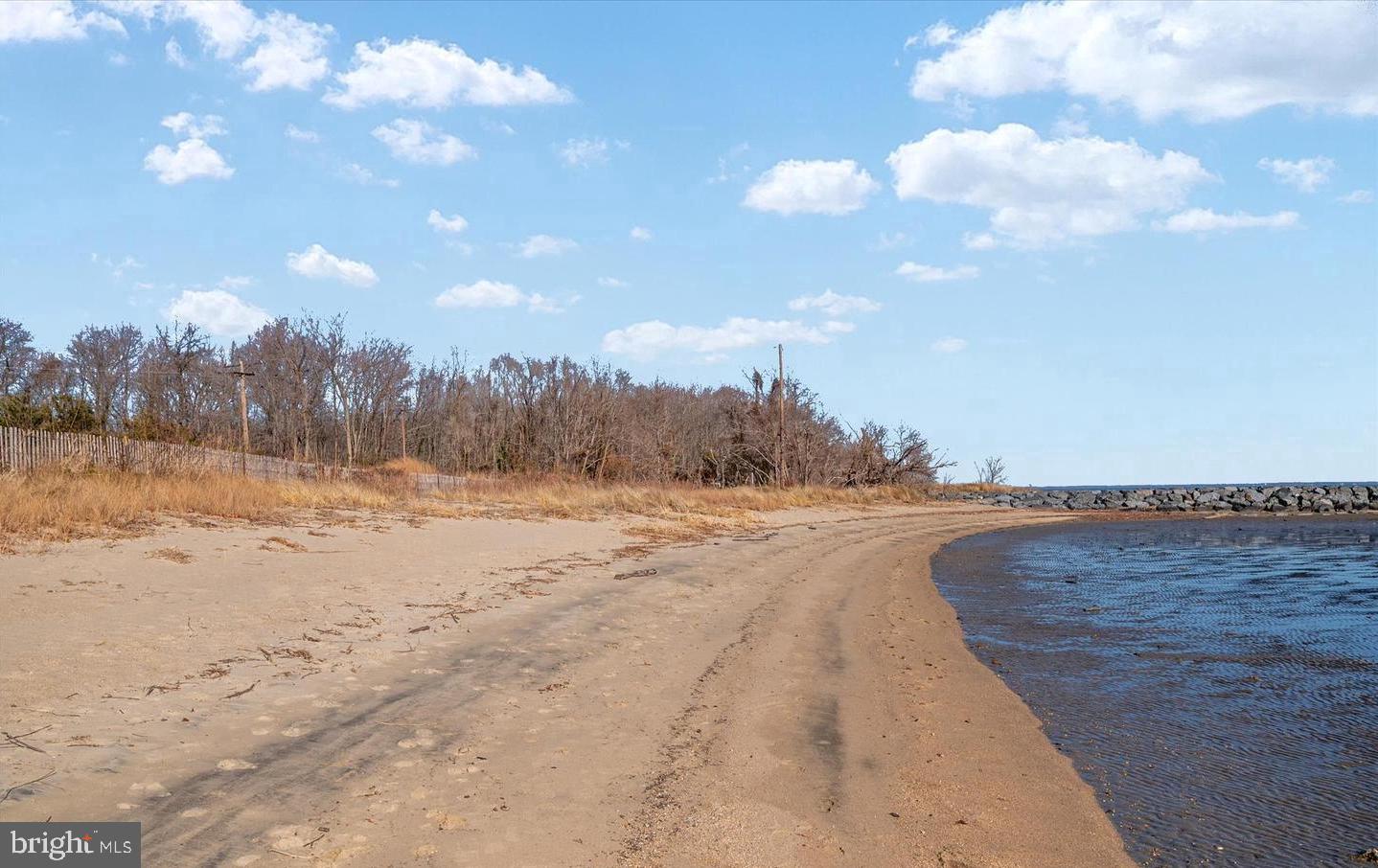 BEVERLEY BEACH - Residential