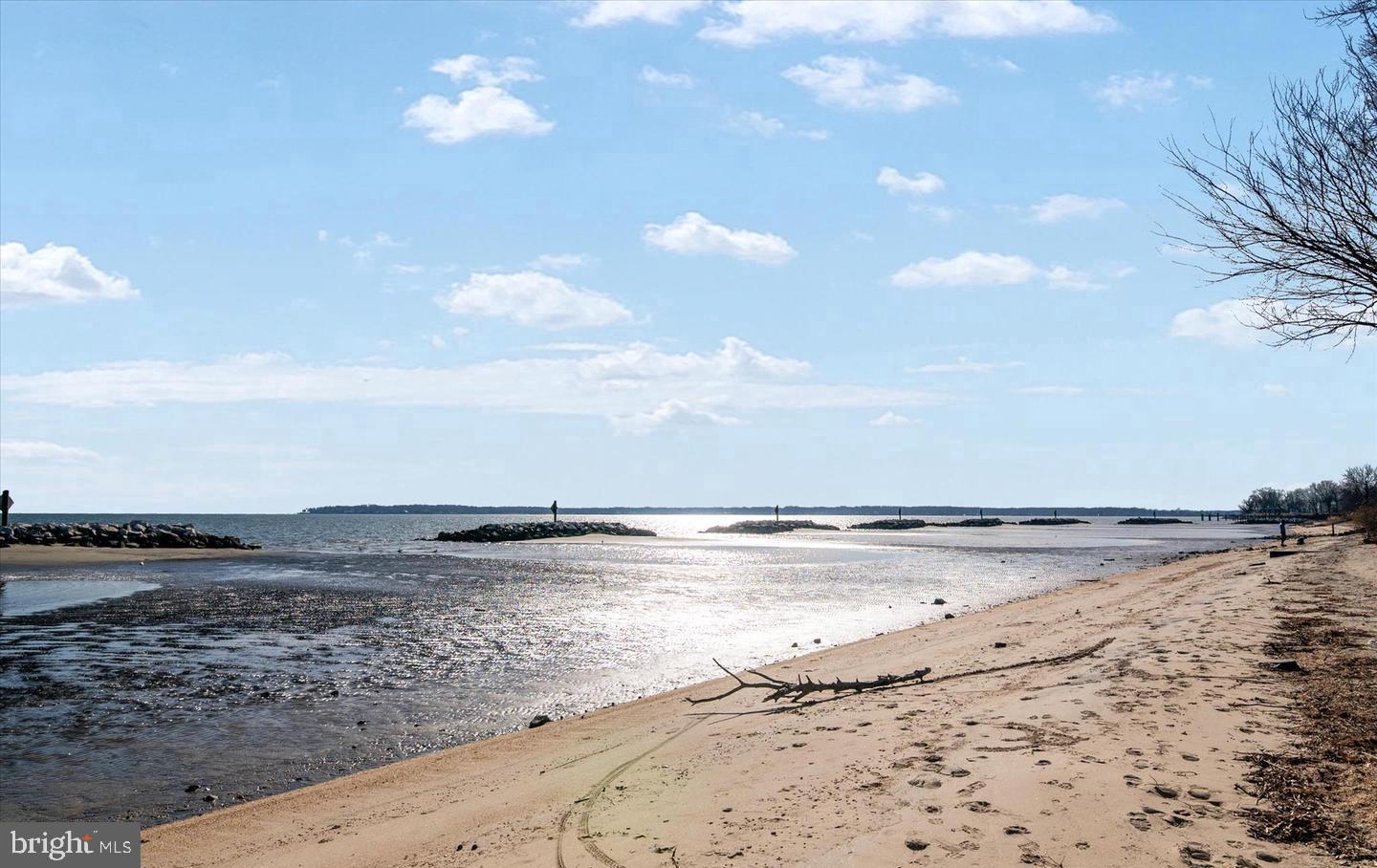 BEVERLEY BEACH - Residential