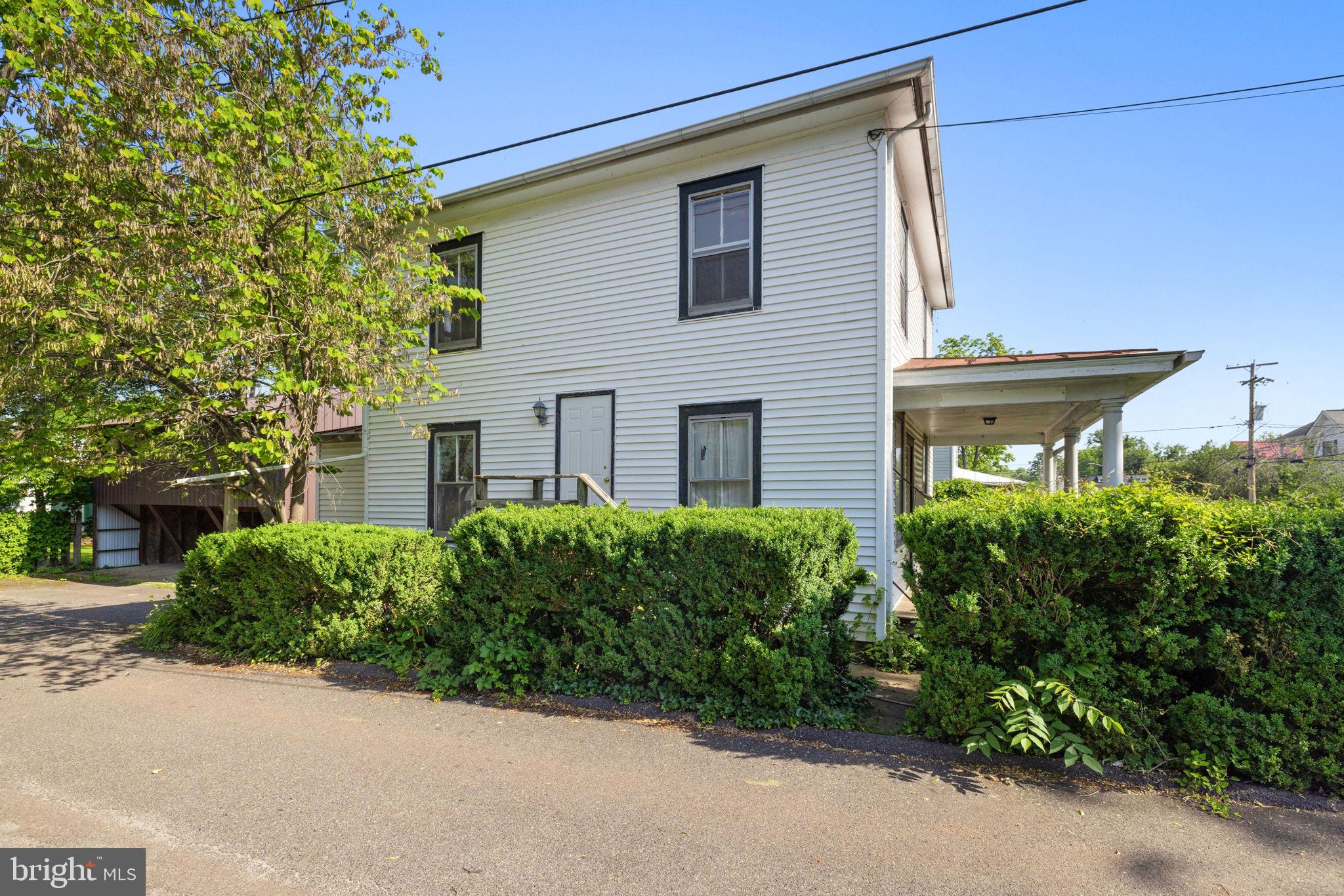 410 N WEST STREET