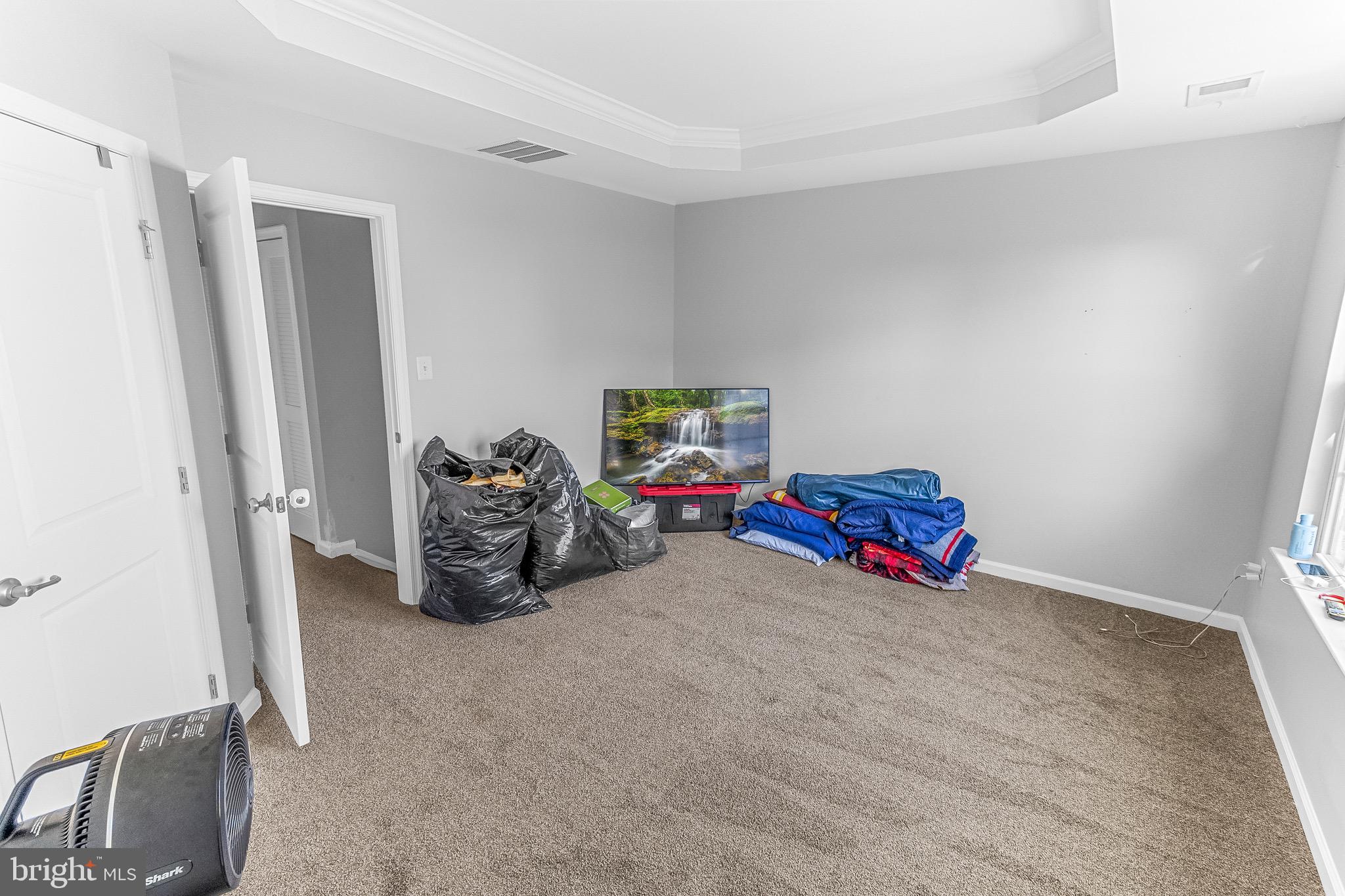 POTOMAC STATION - Residential