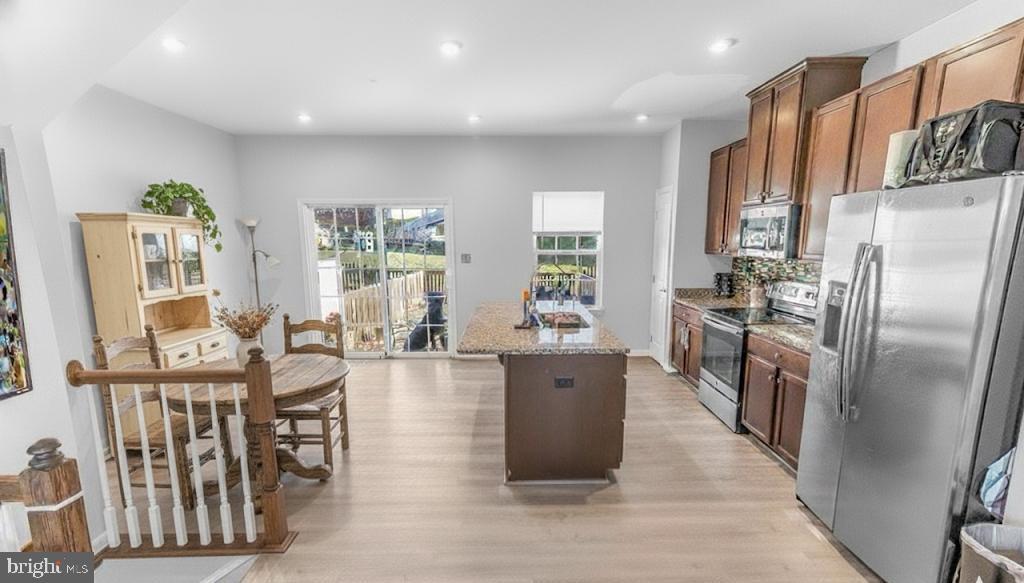 POTOMAC STATION - Residential