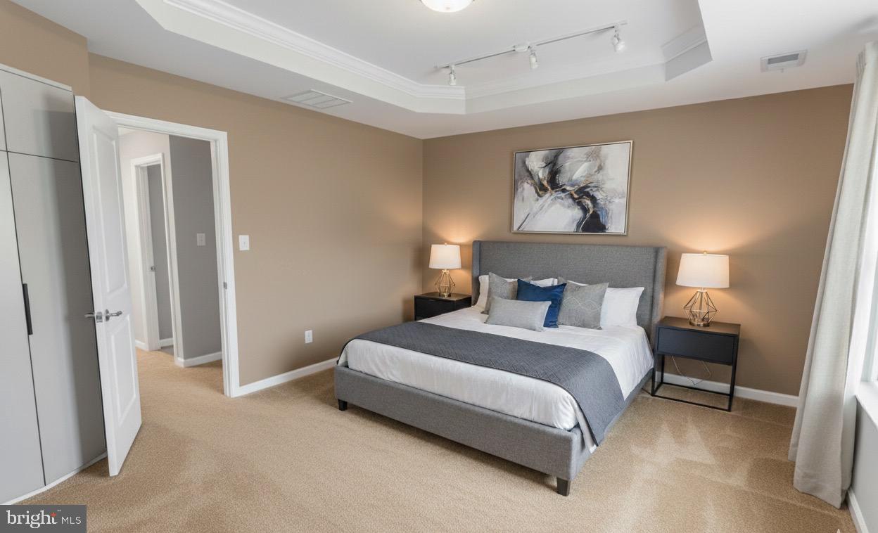 POTOMAC STATION - Residential