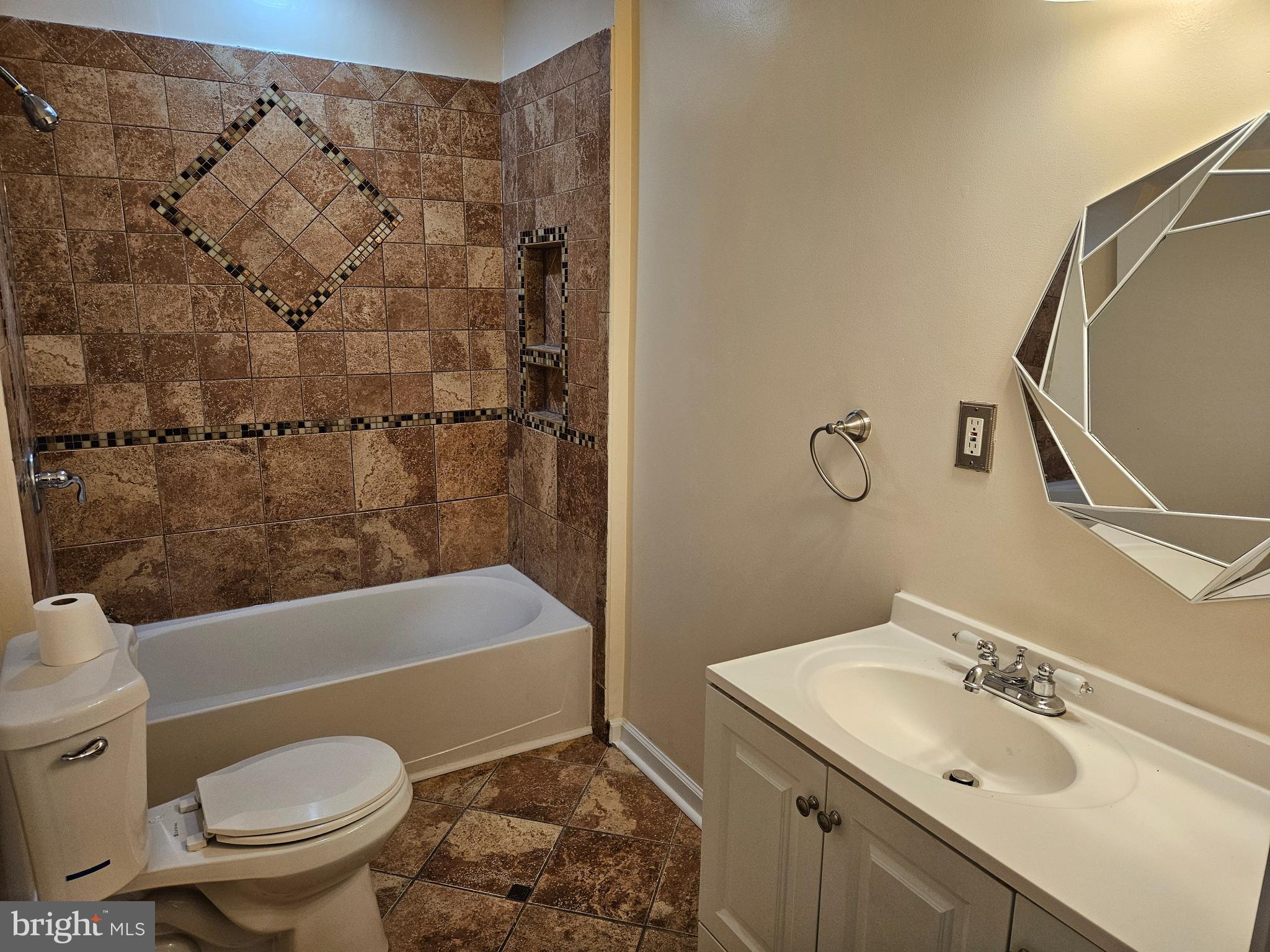 GWYNN OAK - Residential