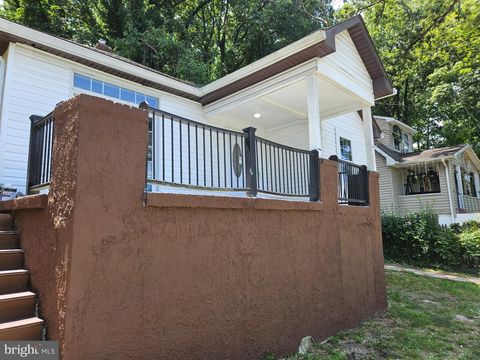 6053 GWYNN OAK GWYNN OAK MD 21207