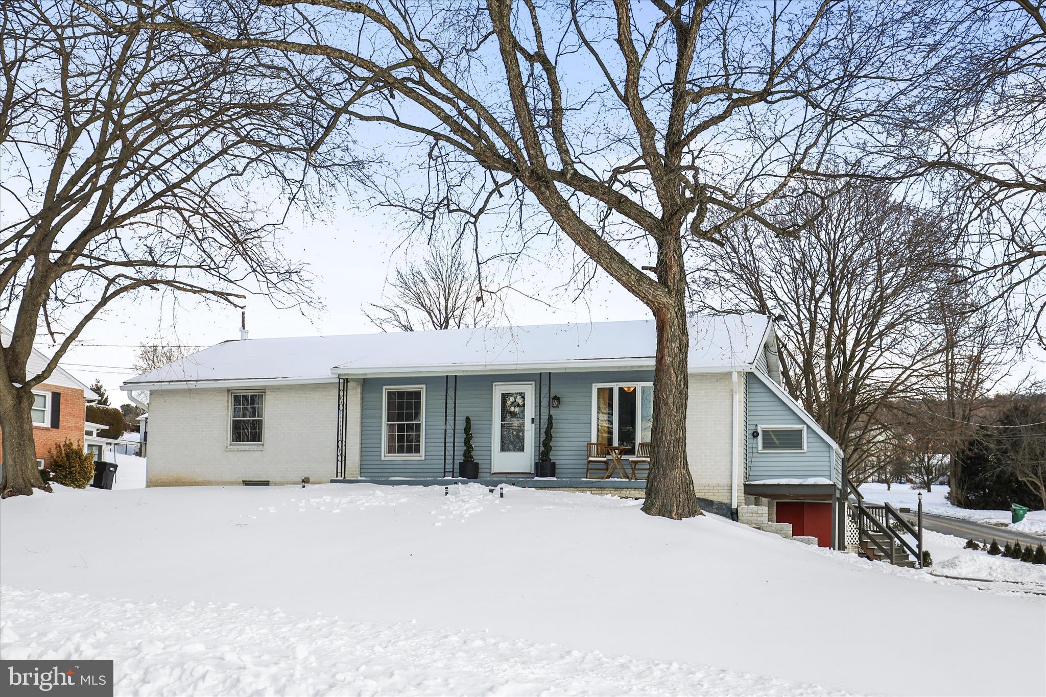 12177 OLD PEN MAR ROAD N