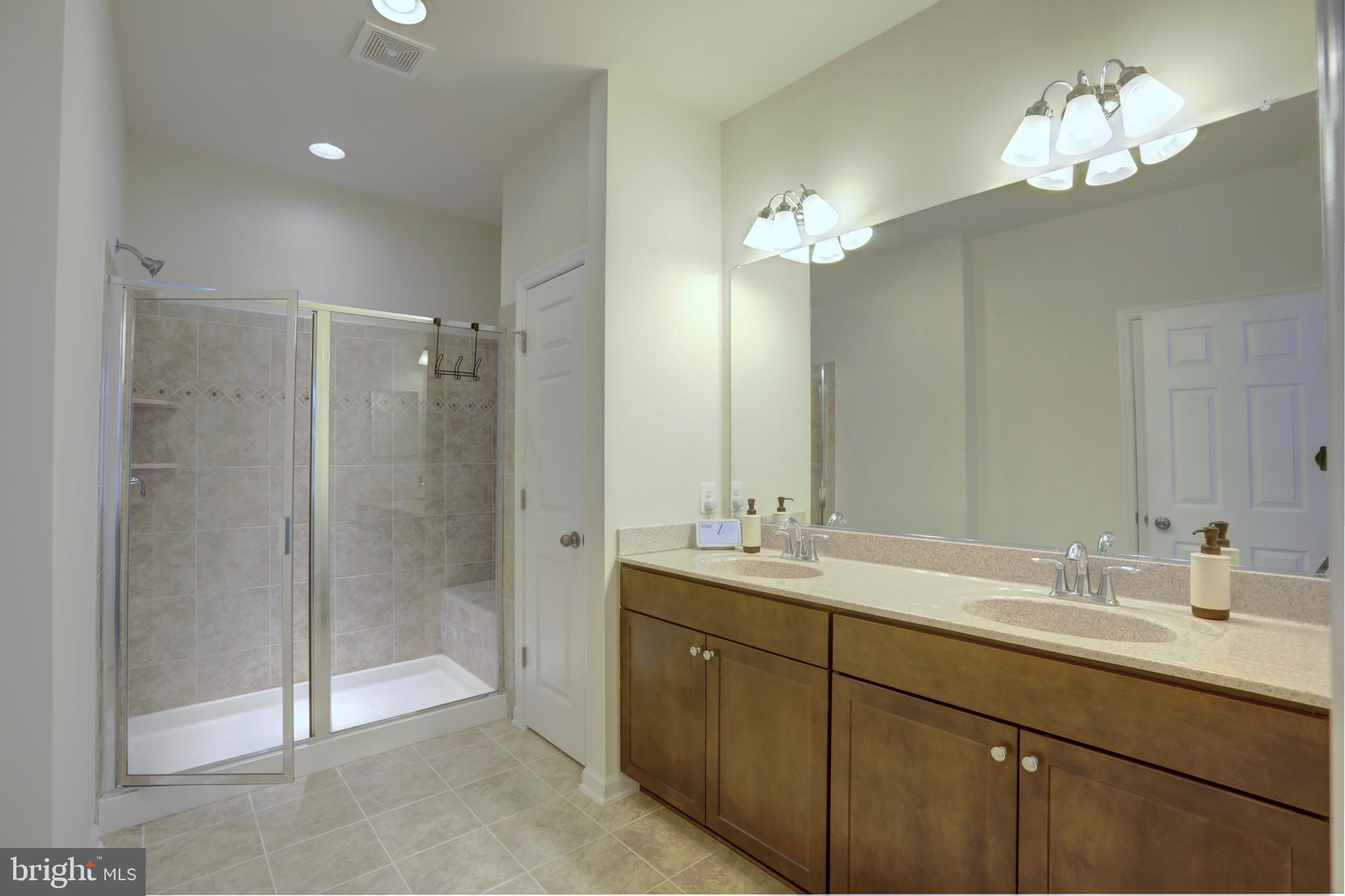 JEFFERSON PLACE - Residential