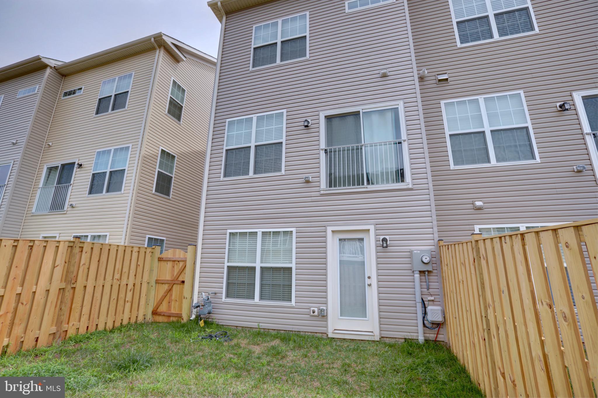 JEFFERSON PLACE - Residential