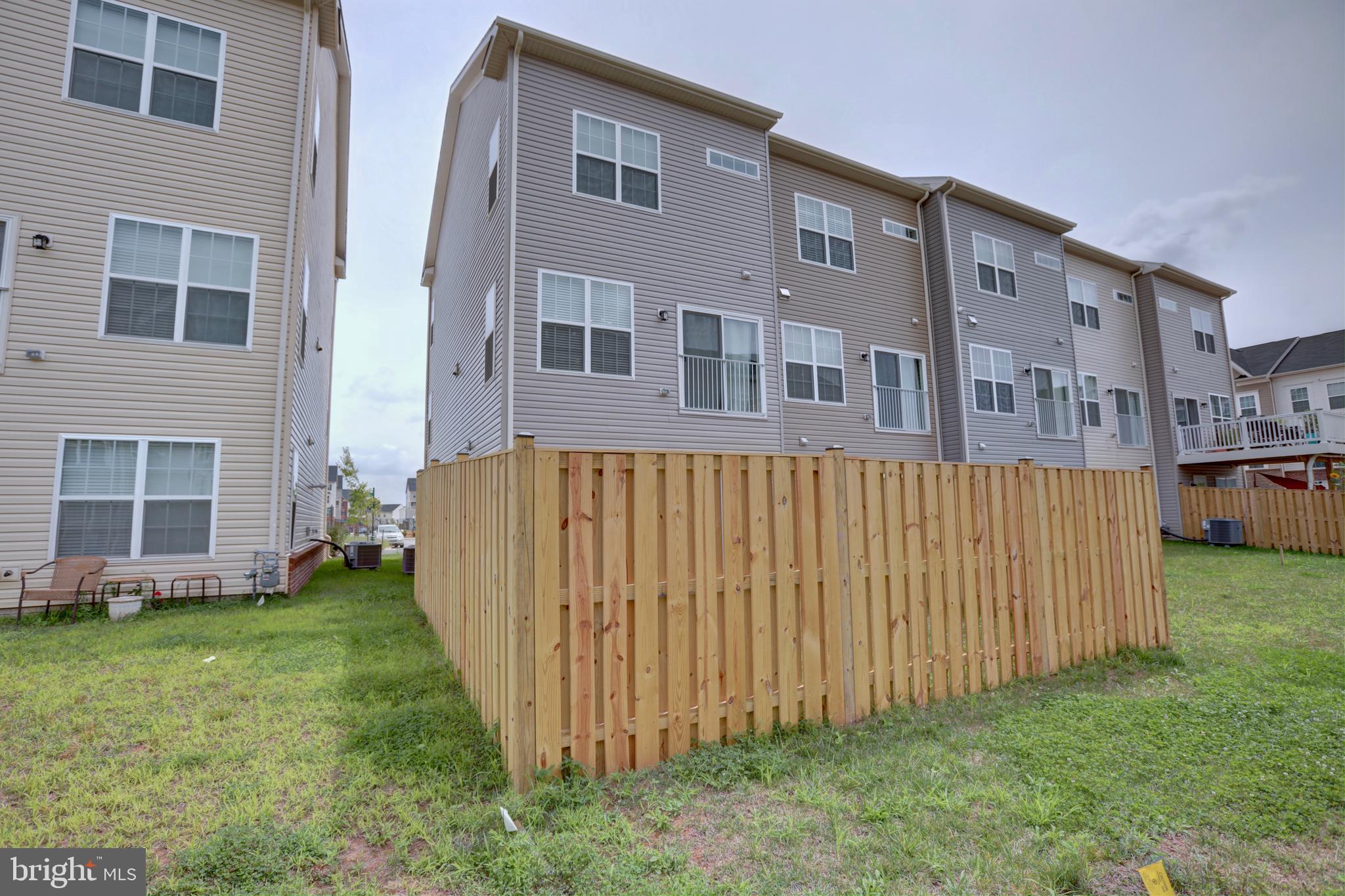 JEFFERSON PLACE - Residential