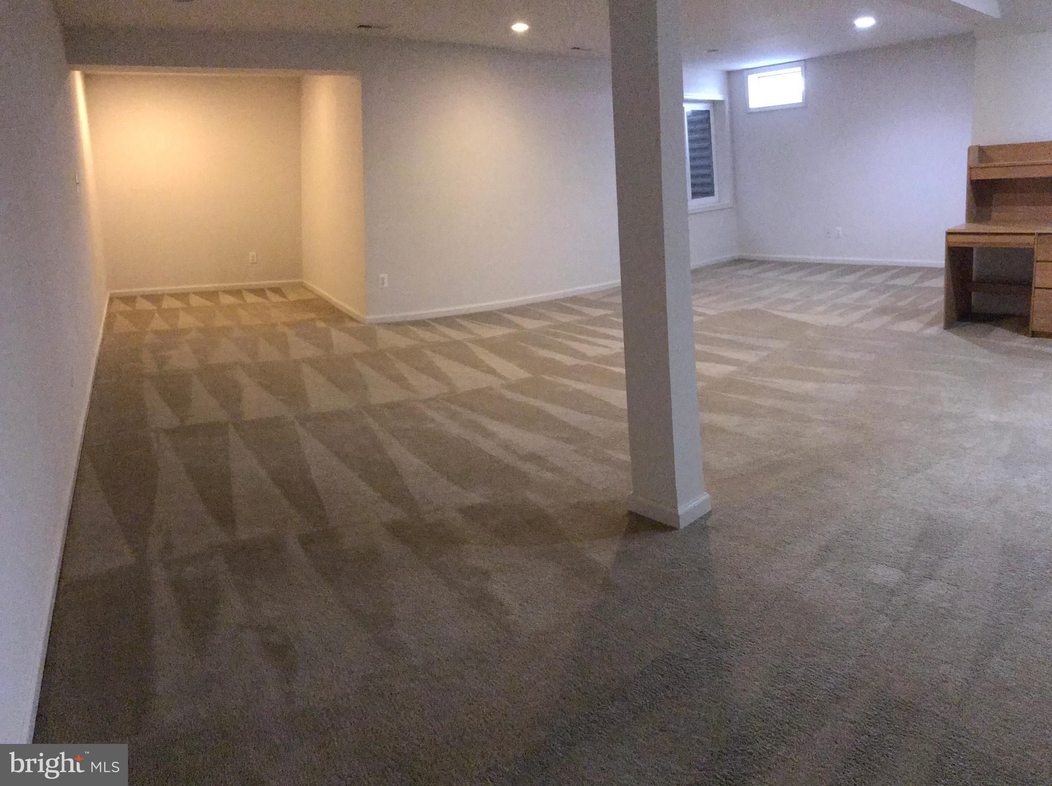 VILLAGE OF IDLEWILD - Residential Lease