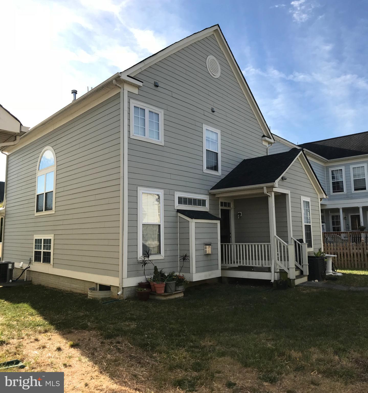 VILLAGE OF IDLEWILD - Residential Lease