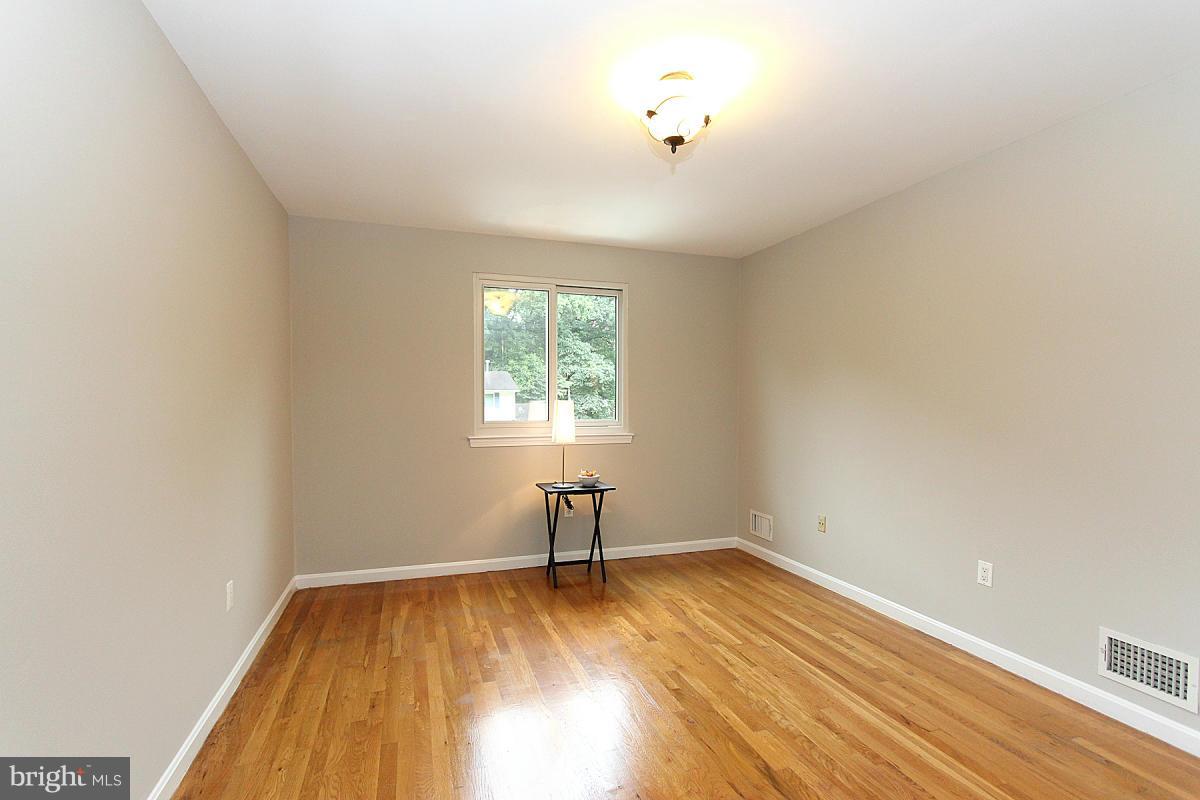 KINGS PARK WEST - Residential