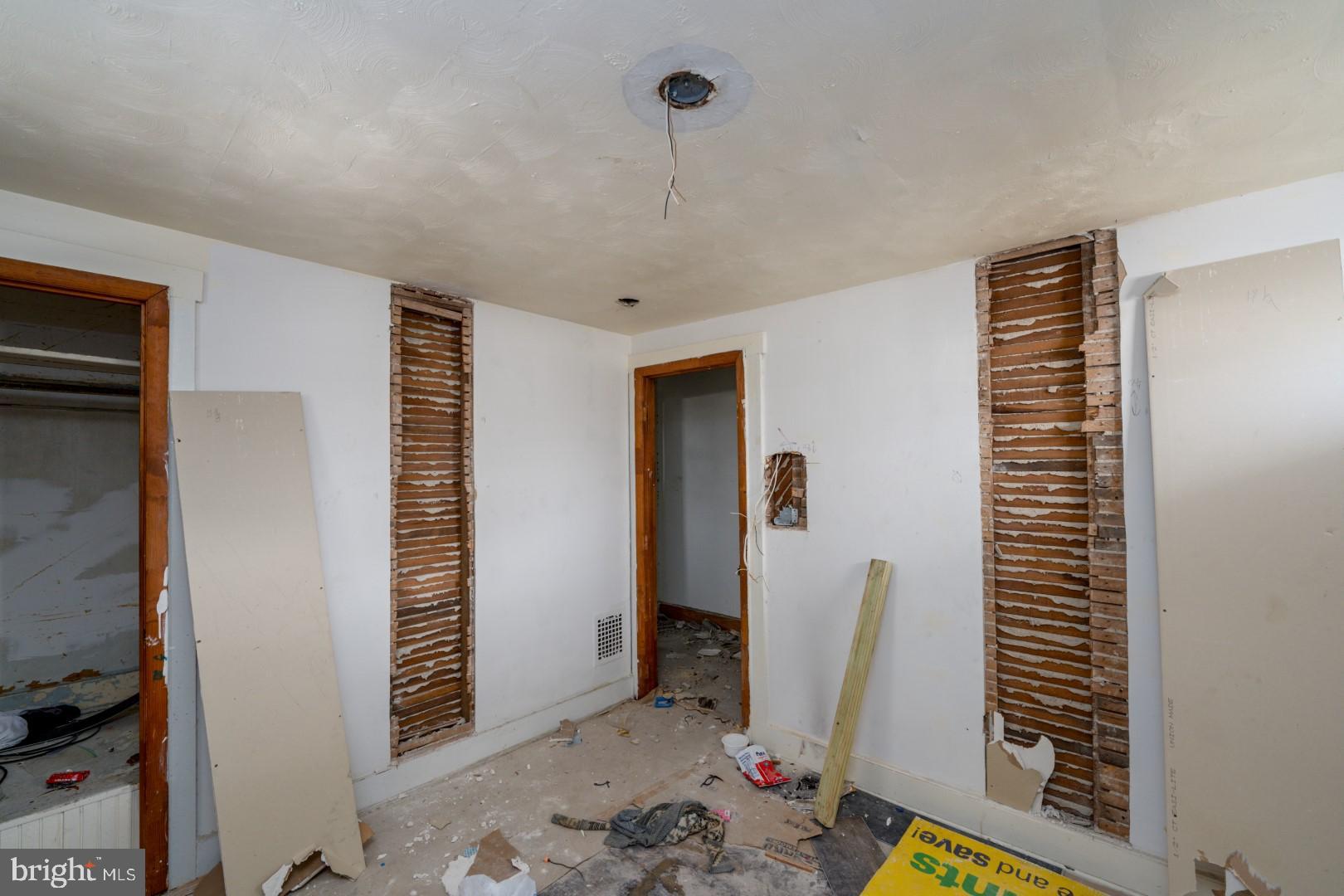 CURTIS BAY - Residential