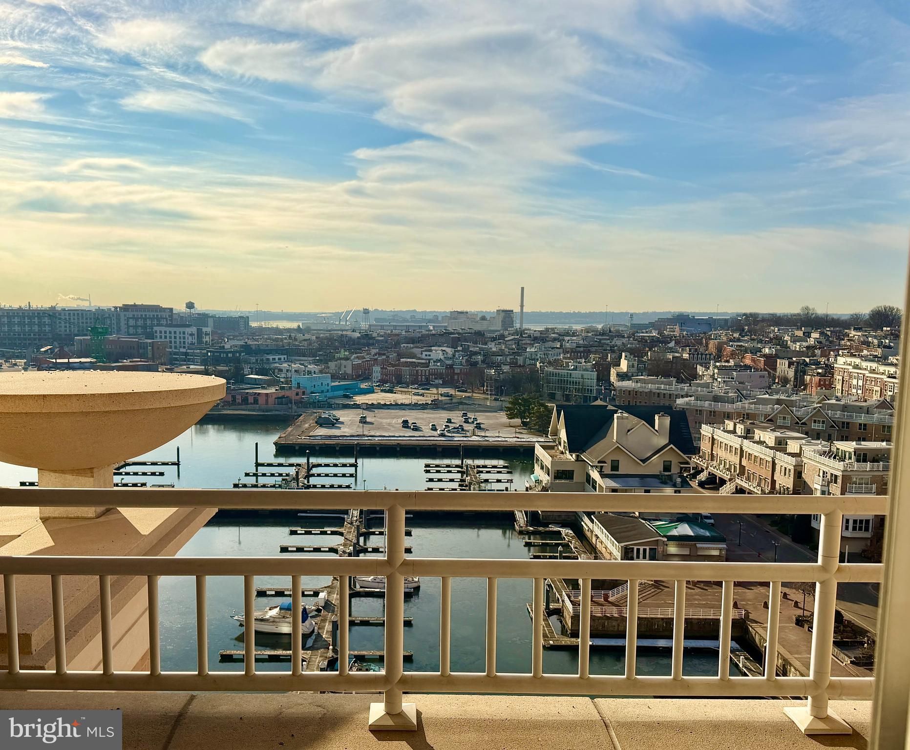 HARBORVIEW - Residential