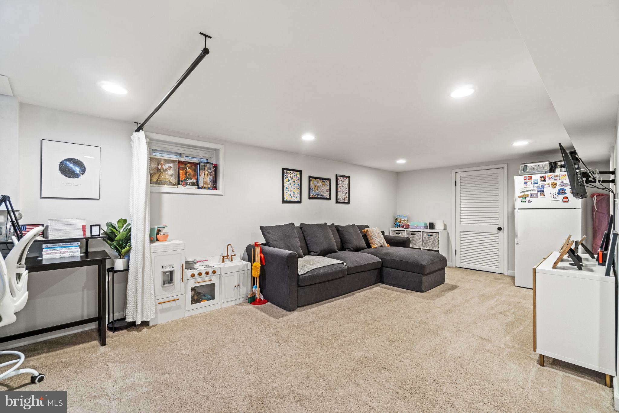 DUKE GARDENS - Residential