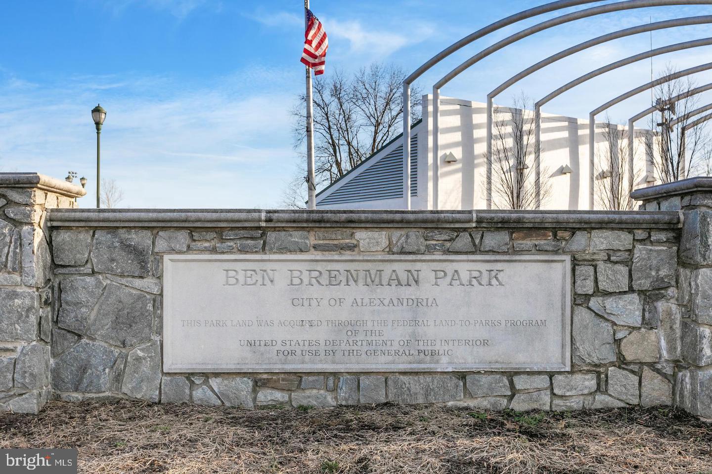 DUKE GARDENS - Residential