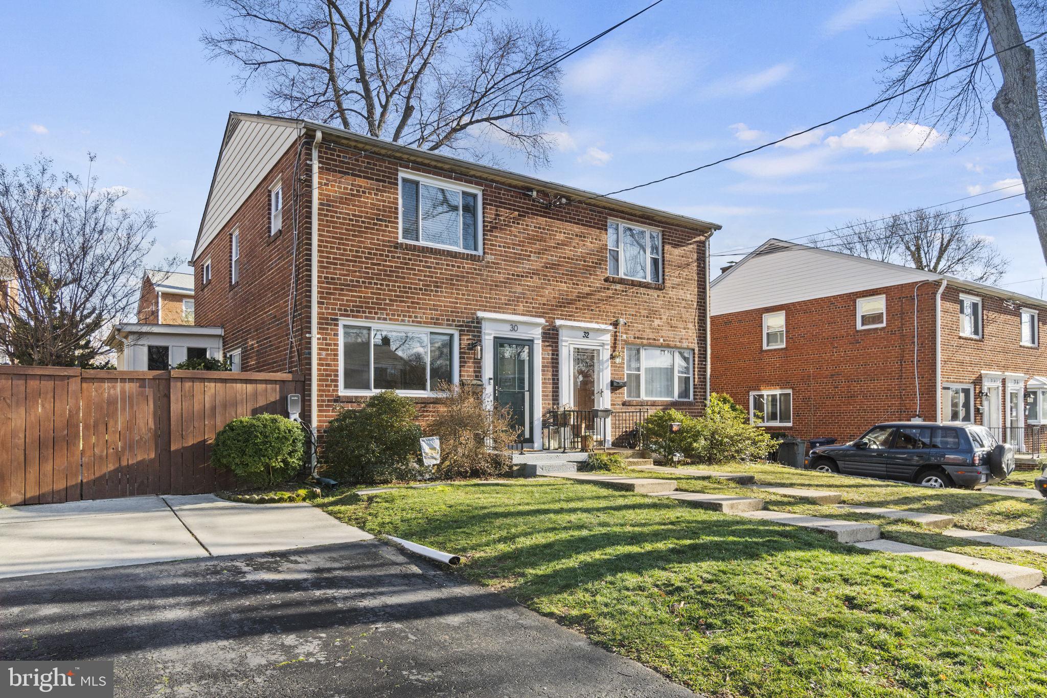 DUKE GARDENS - Residential