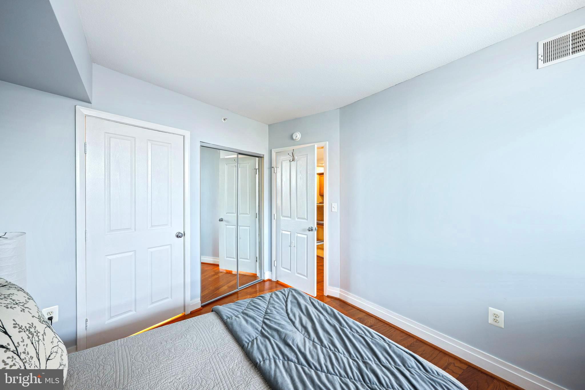 INNER HARBOR - Residential