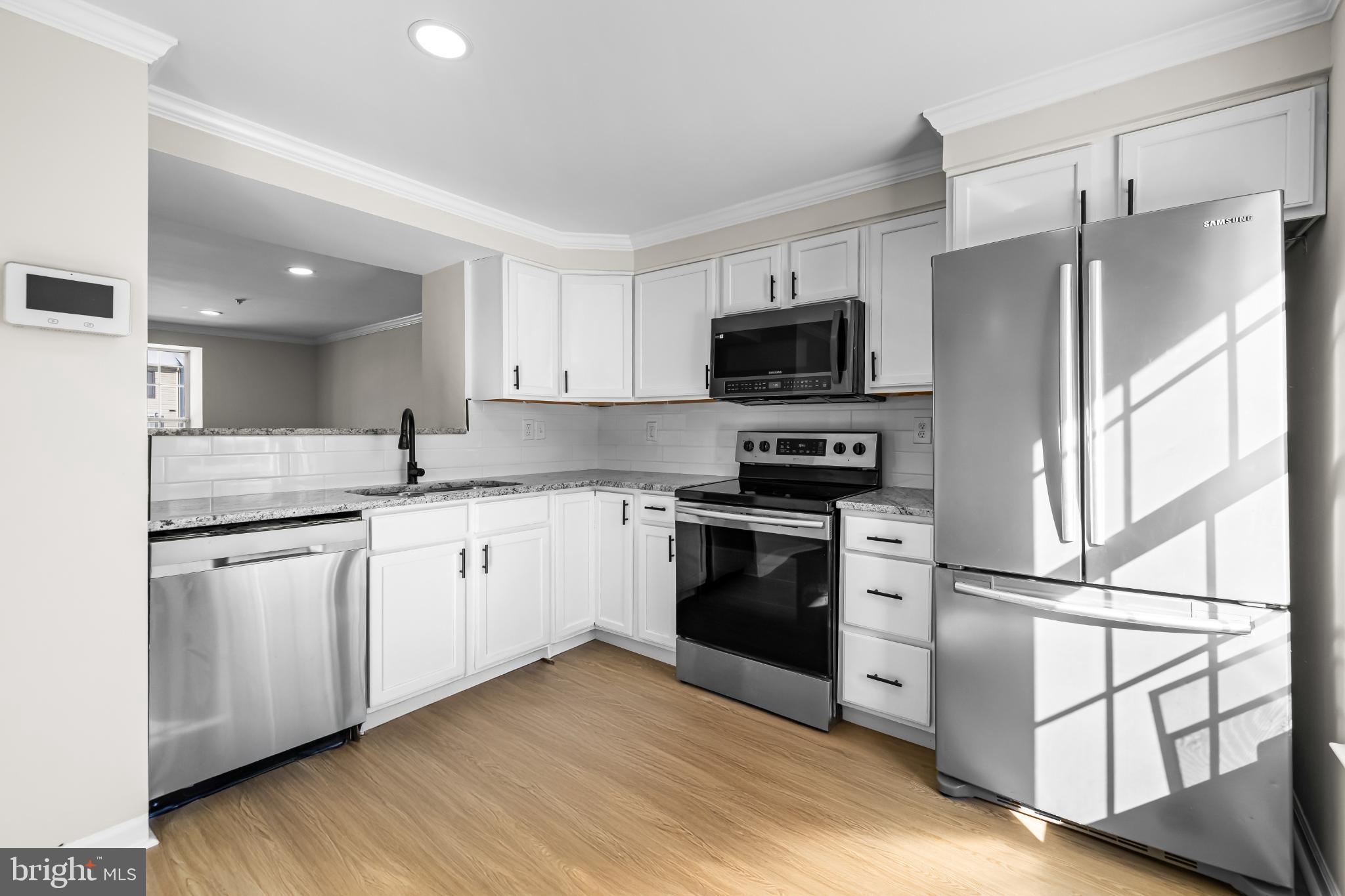 WEST SHORE - Residential