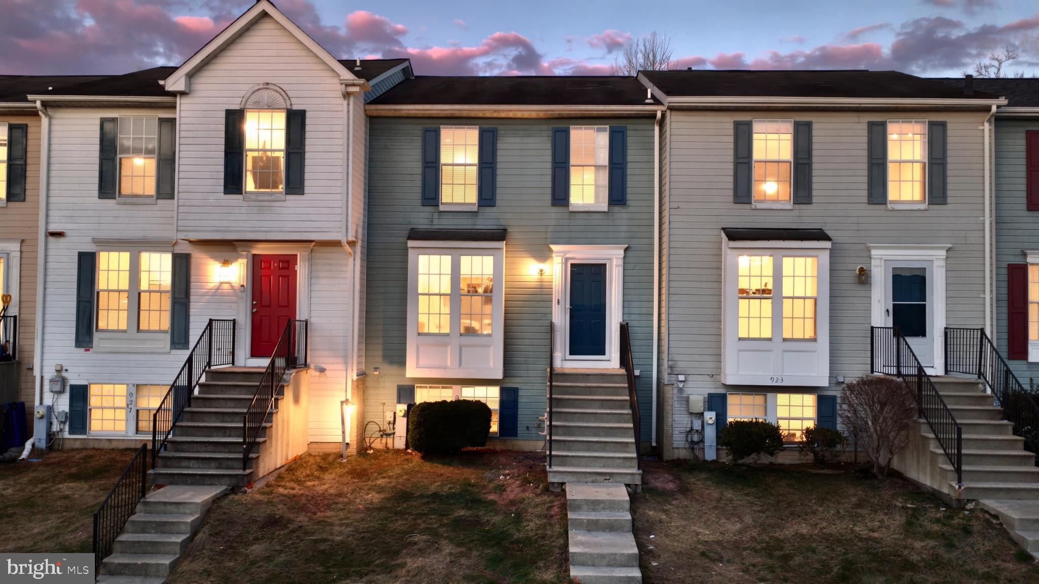 WEST SHORE - Residential