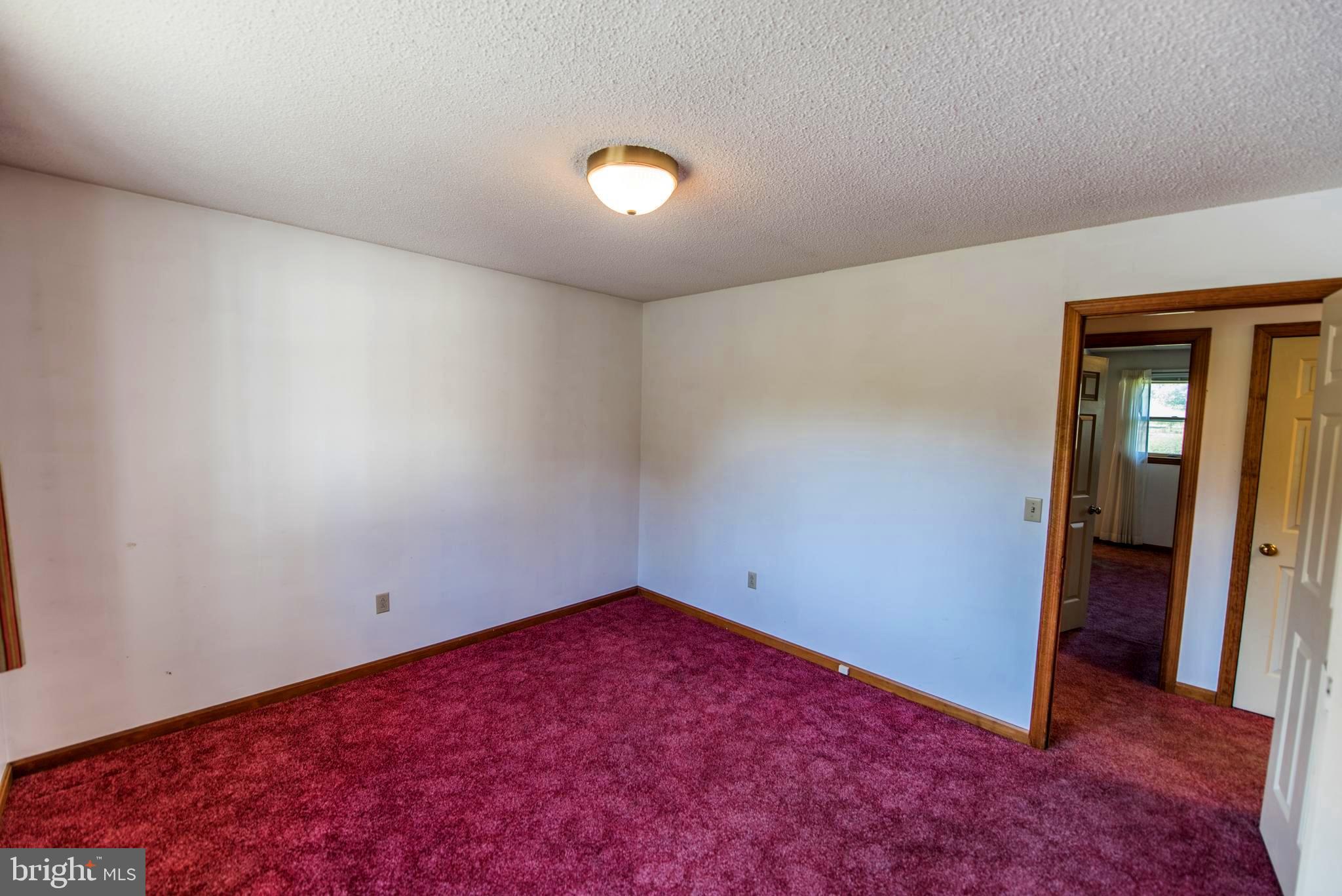 GOLDEN MEADOWS - Residential