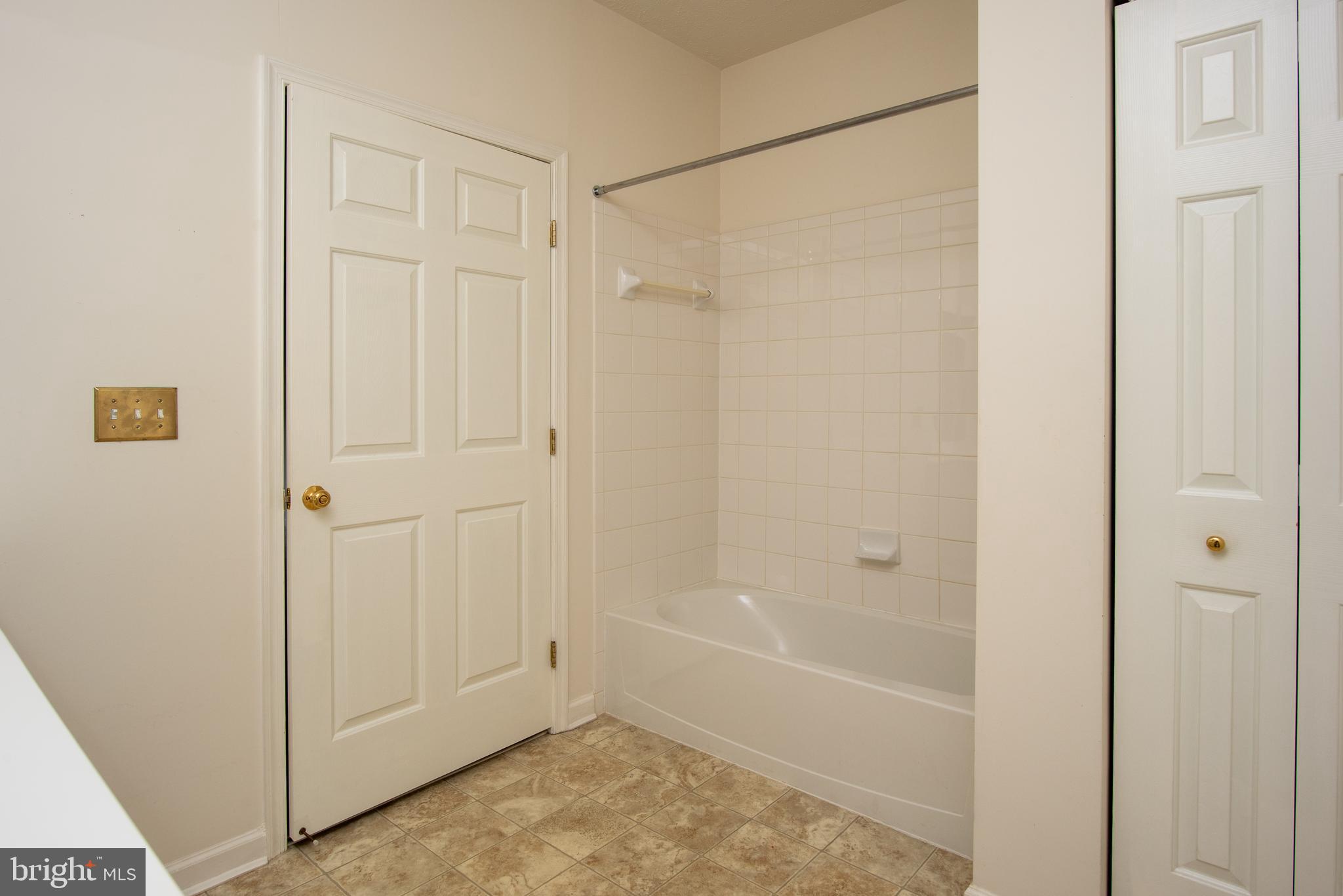 DEVONSHIRE - Residential