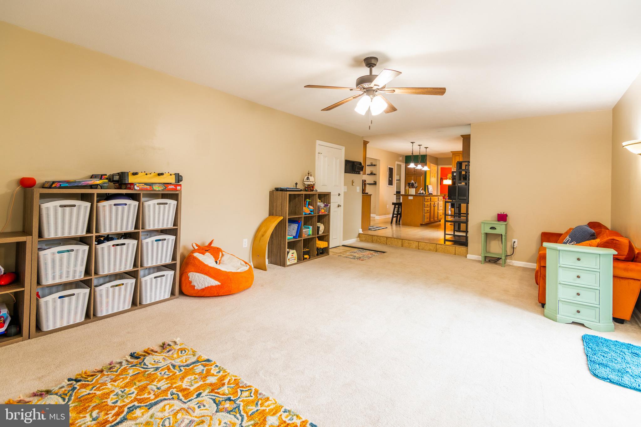 CENTRE HILLS - Residential