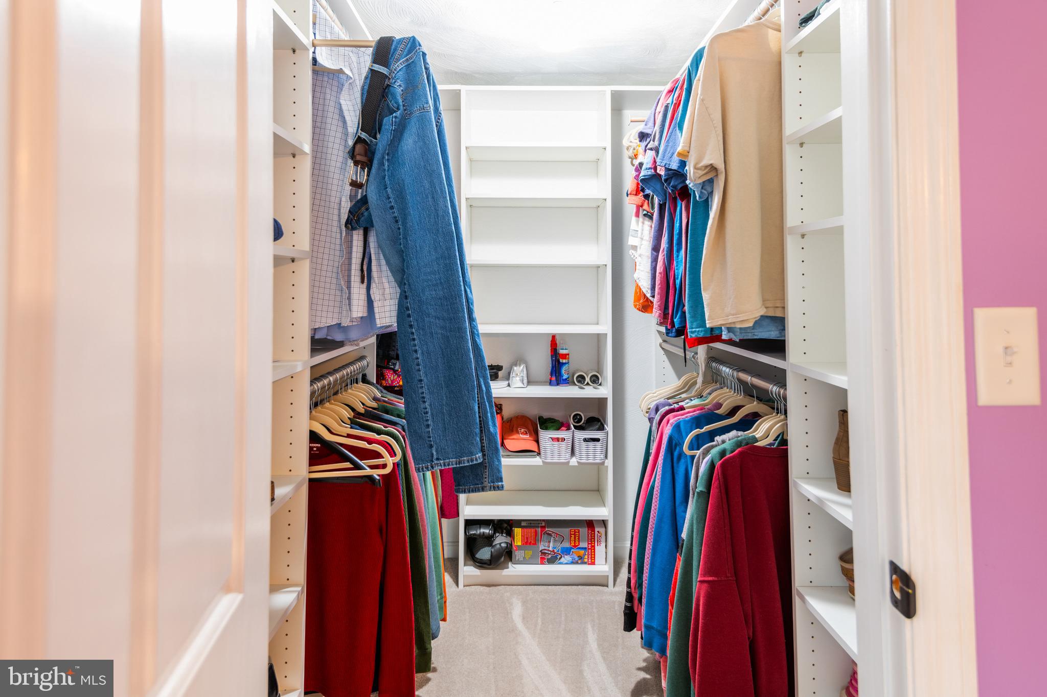 CENTRE HILLS - Residential