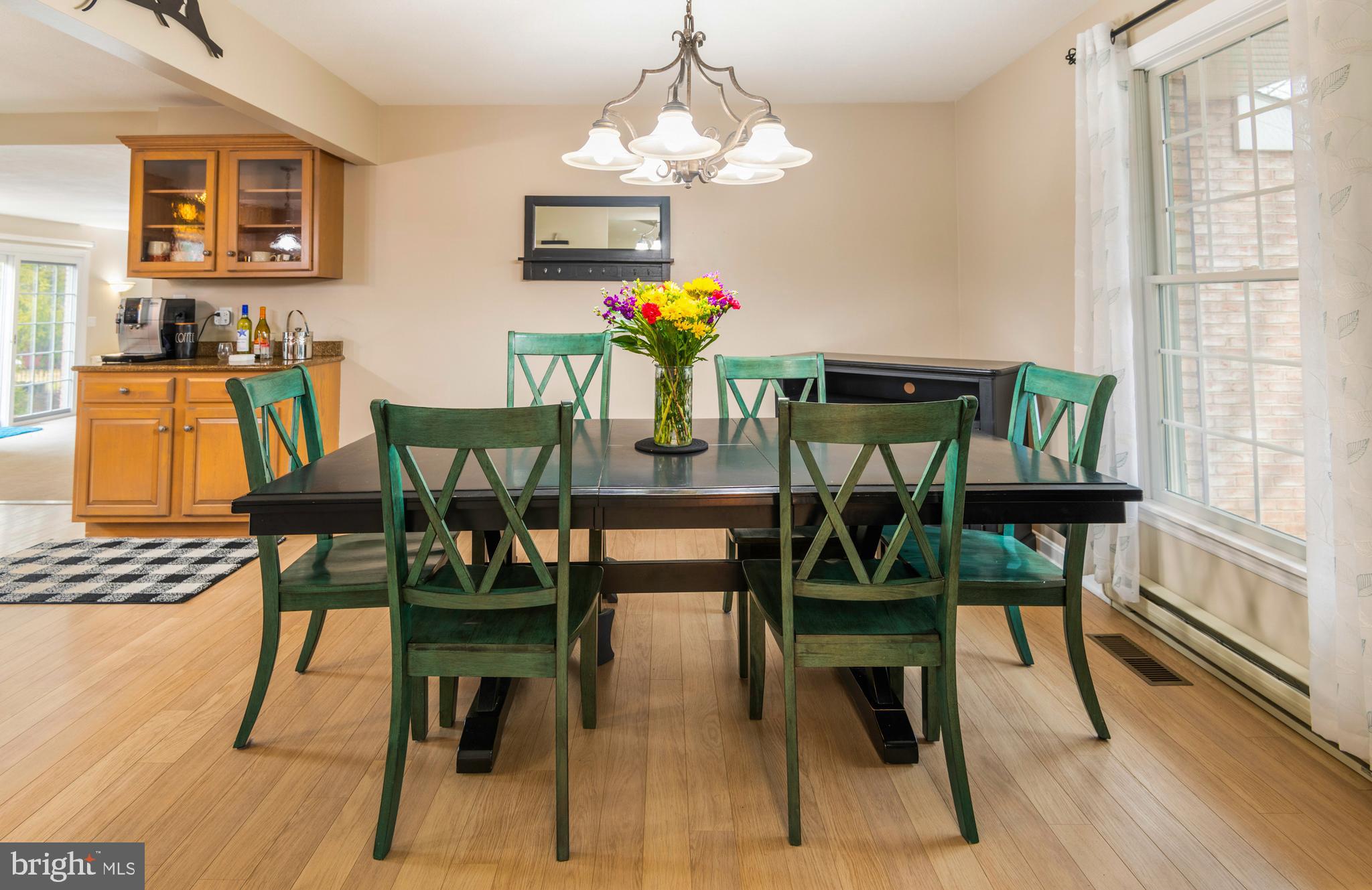 CENTRE HILLS - Residential