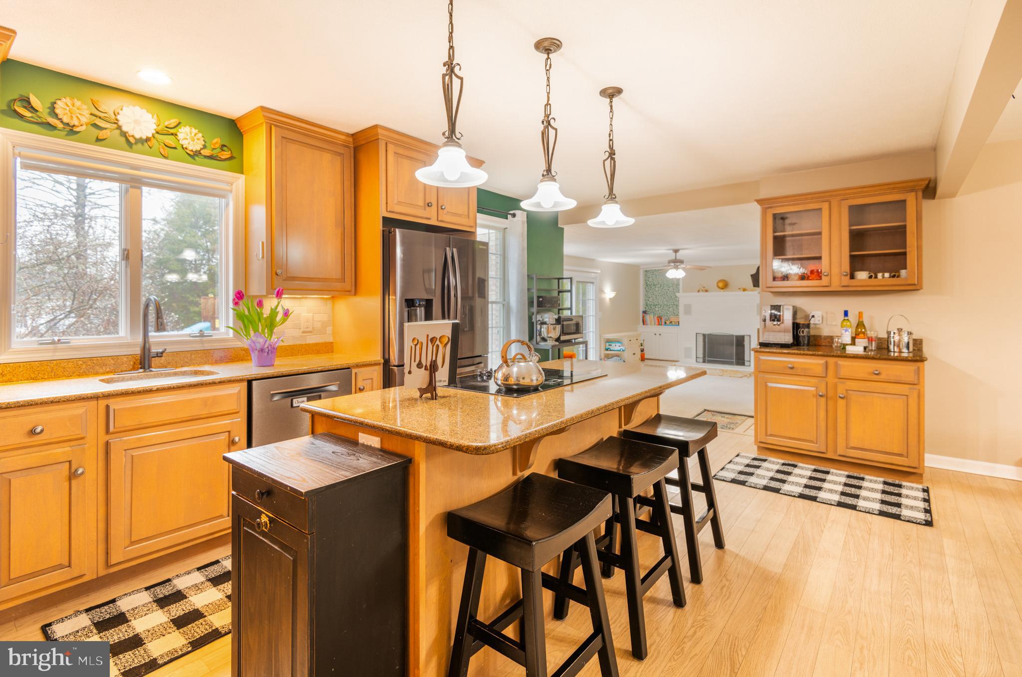 CENTRE HILLS - Residential