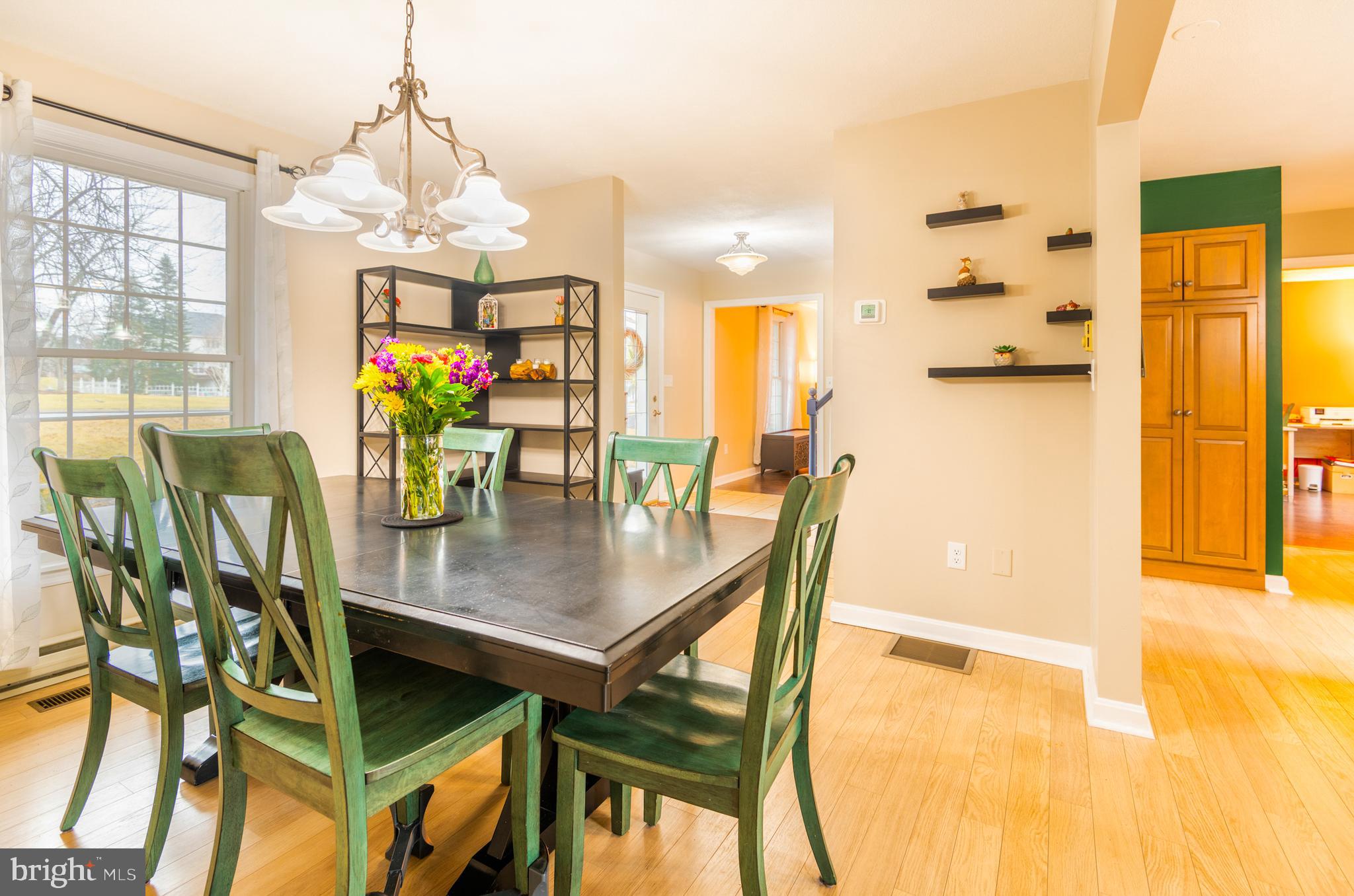 CENTRE HILLS - Residential