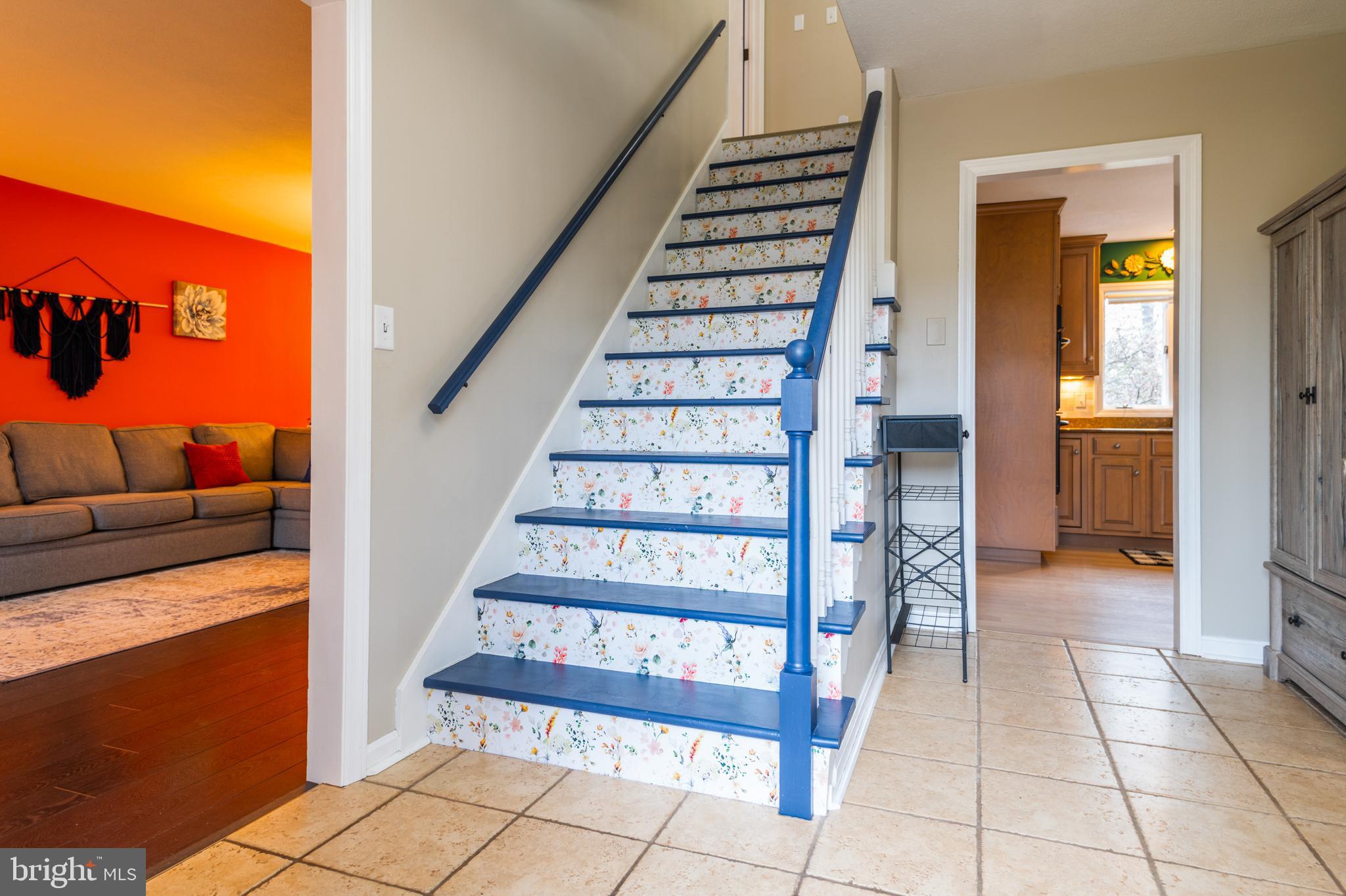 CENTRE HILLS - Residential