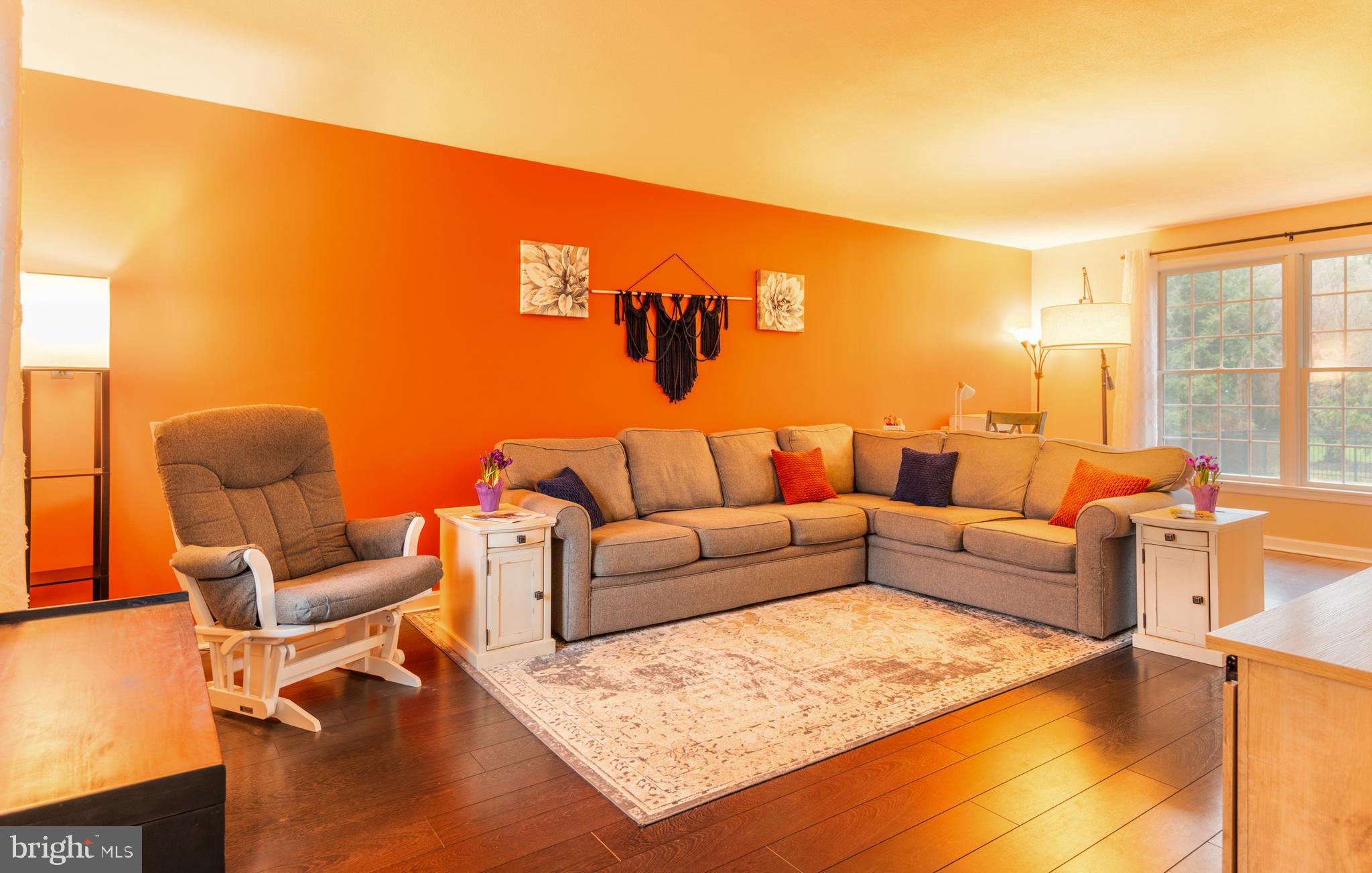 CENTRE HILLS - Residential