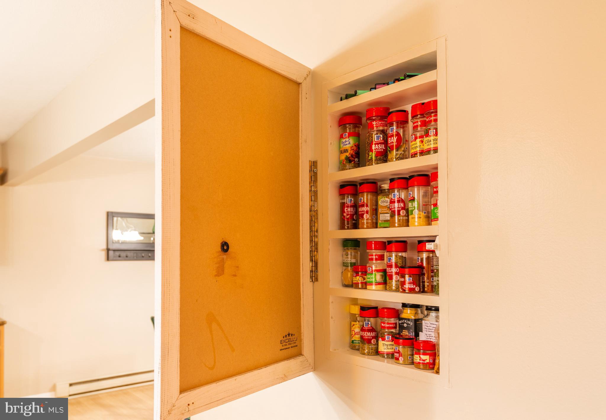 CENTRE HILLS - Residential