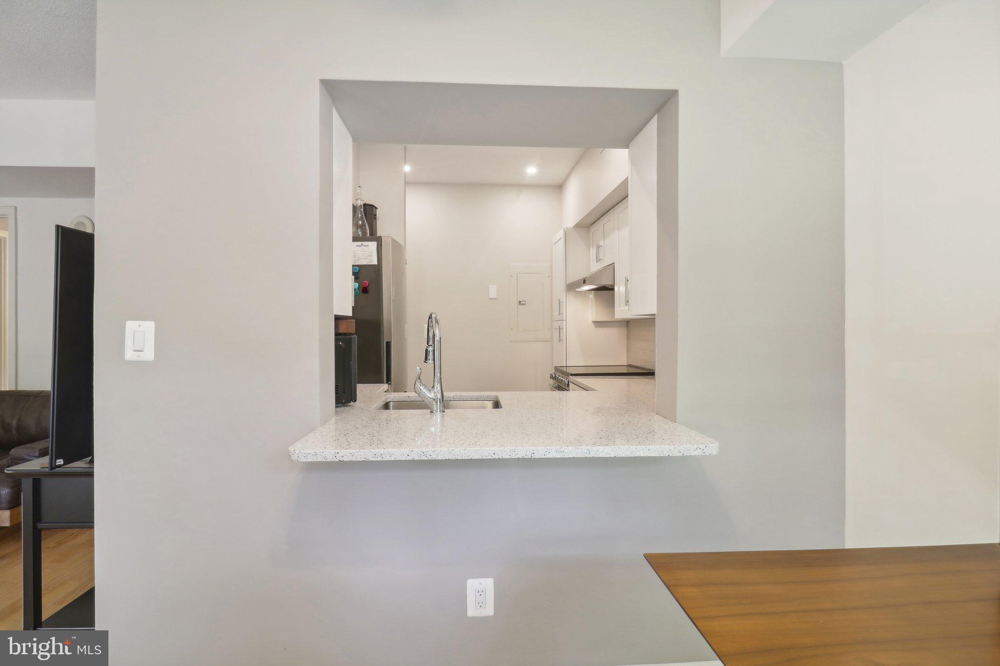 CHARLESTON CONDO - Residential Lease
