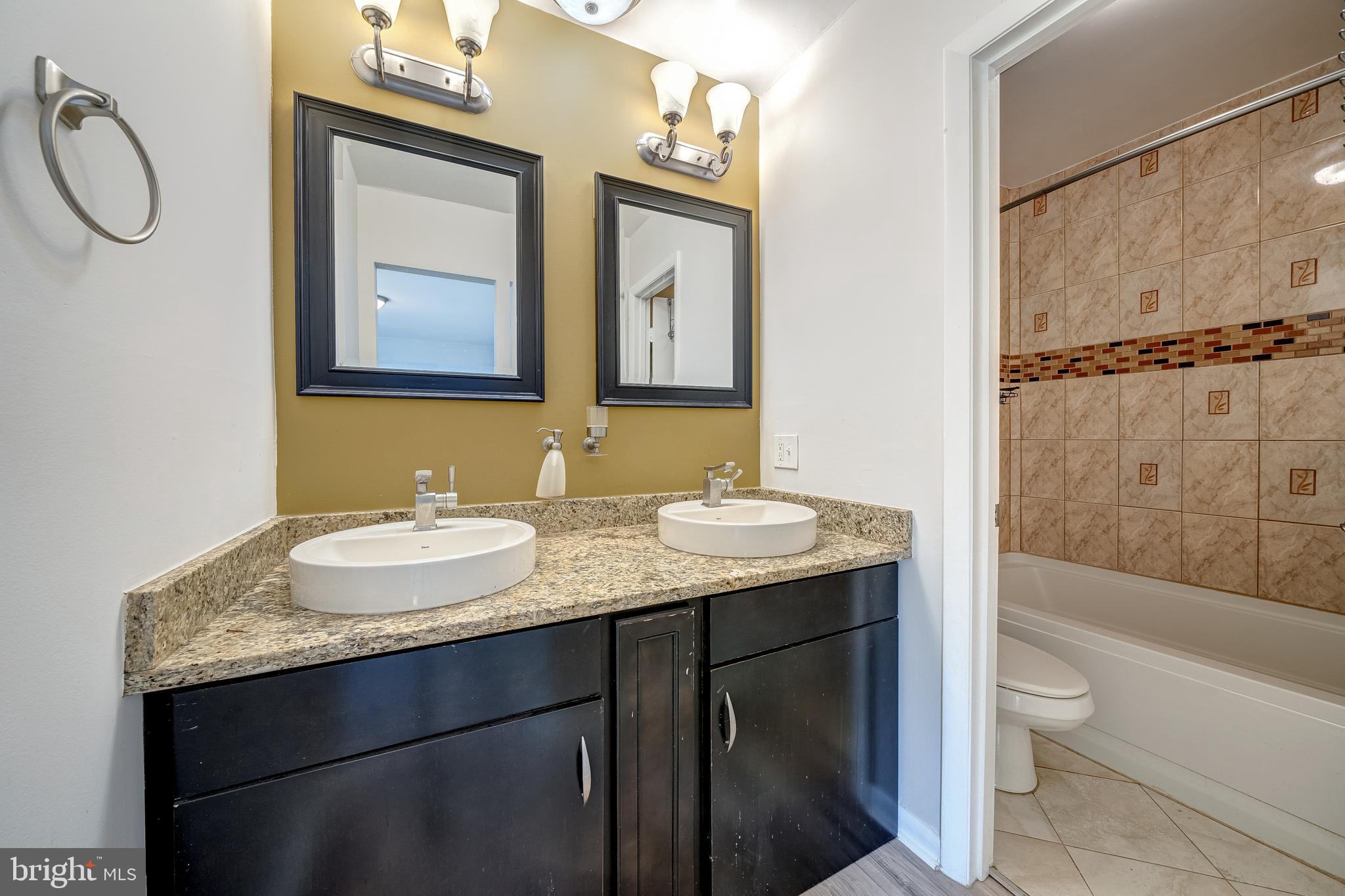 PARK GLEN HEIGHTS - Residential