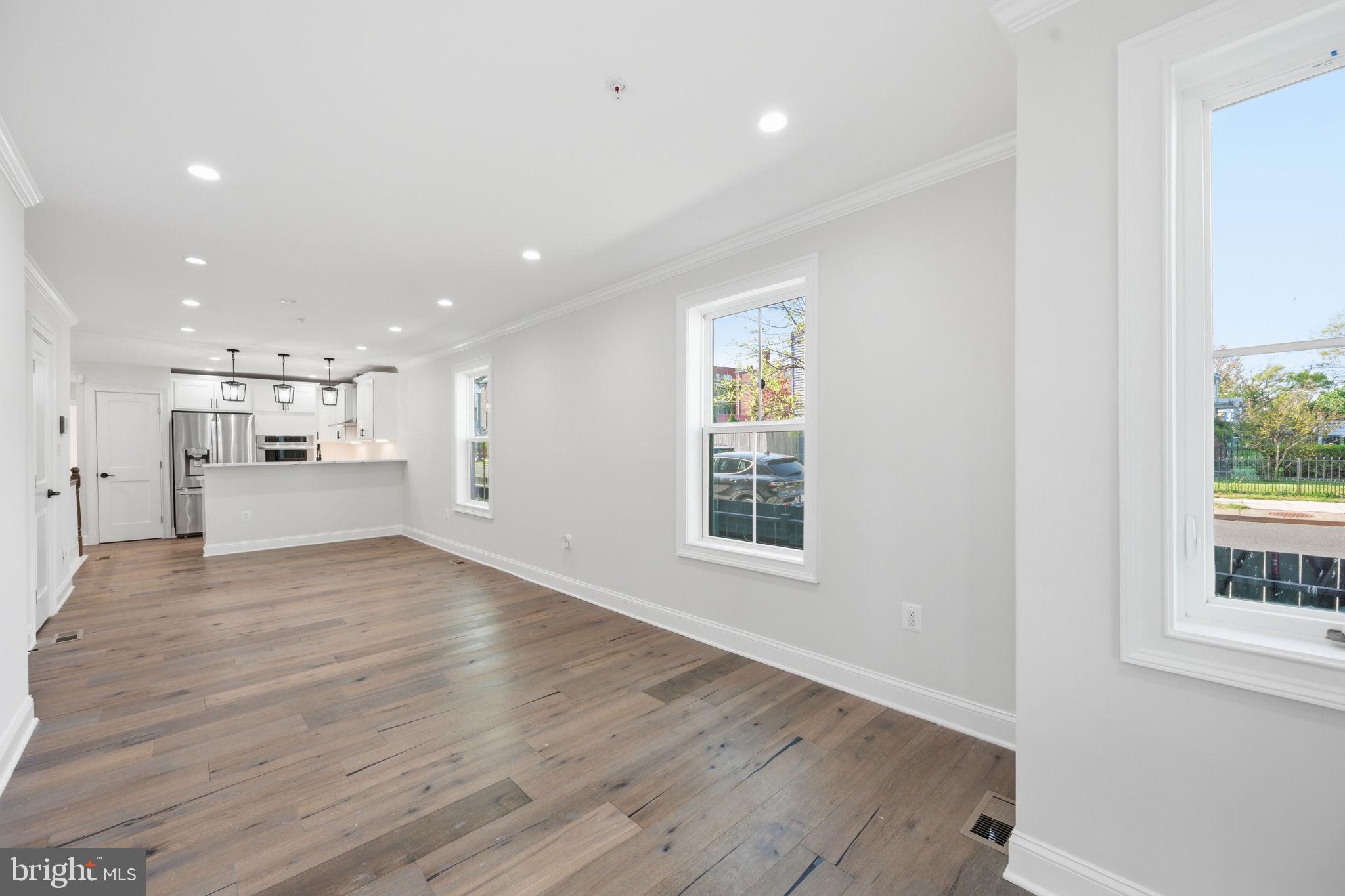 1657 MONTELLO AVENUE NE 1