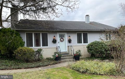 2400 EDGE HILL ROAD HUNTINGDON VALLEY PA 19006