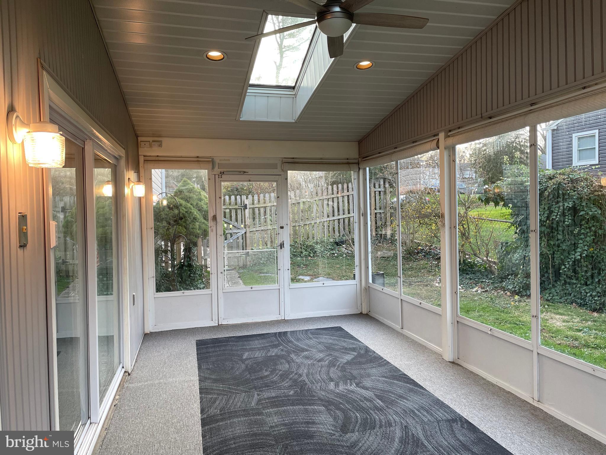 HUNTINGDON VALLEY - Residential