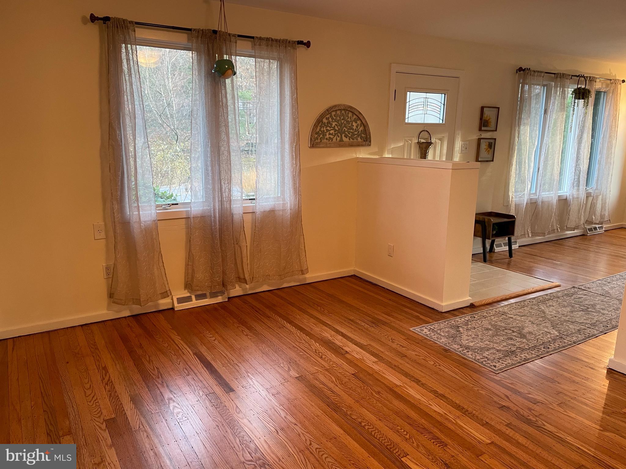 HUNTINGDON VALLEY - Residential