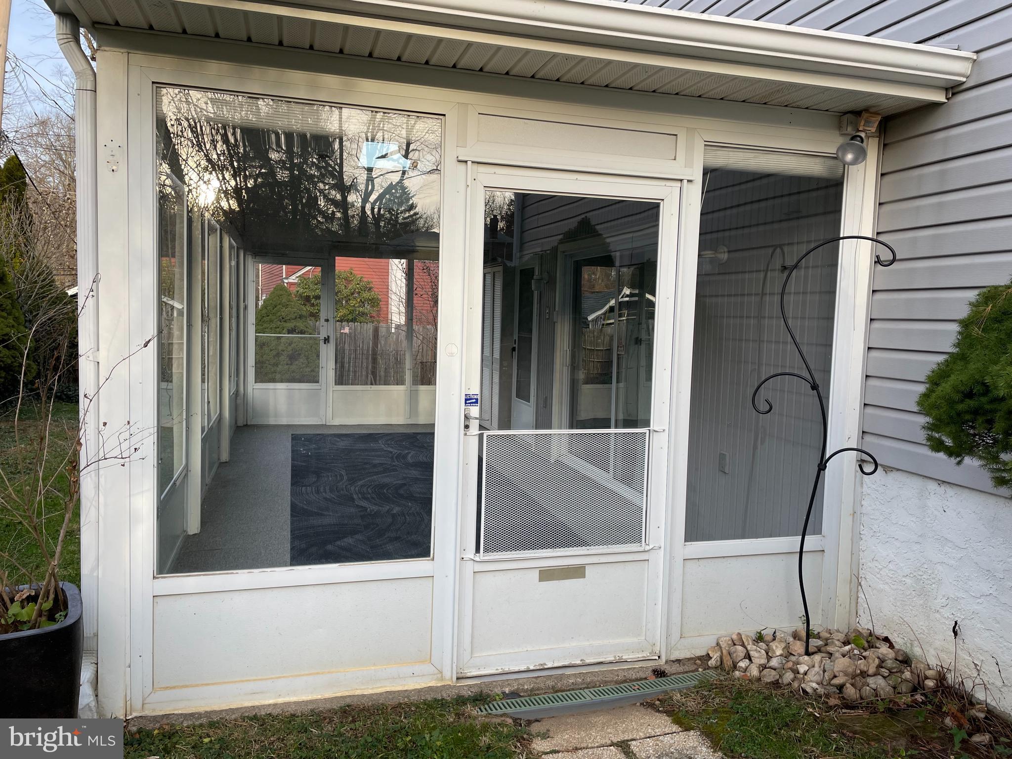 HUNTINGDON VALLEY - Residential