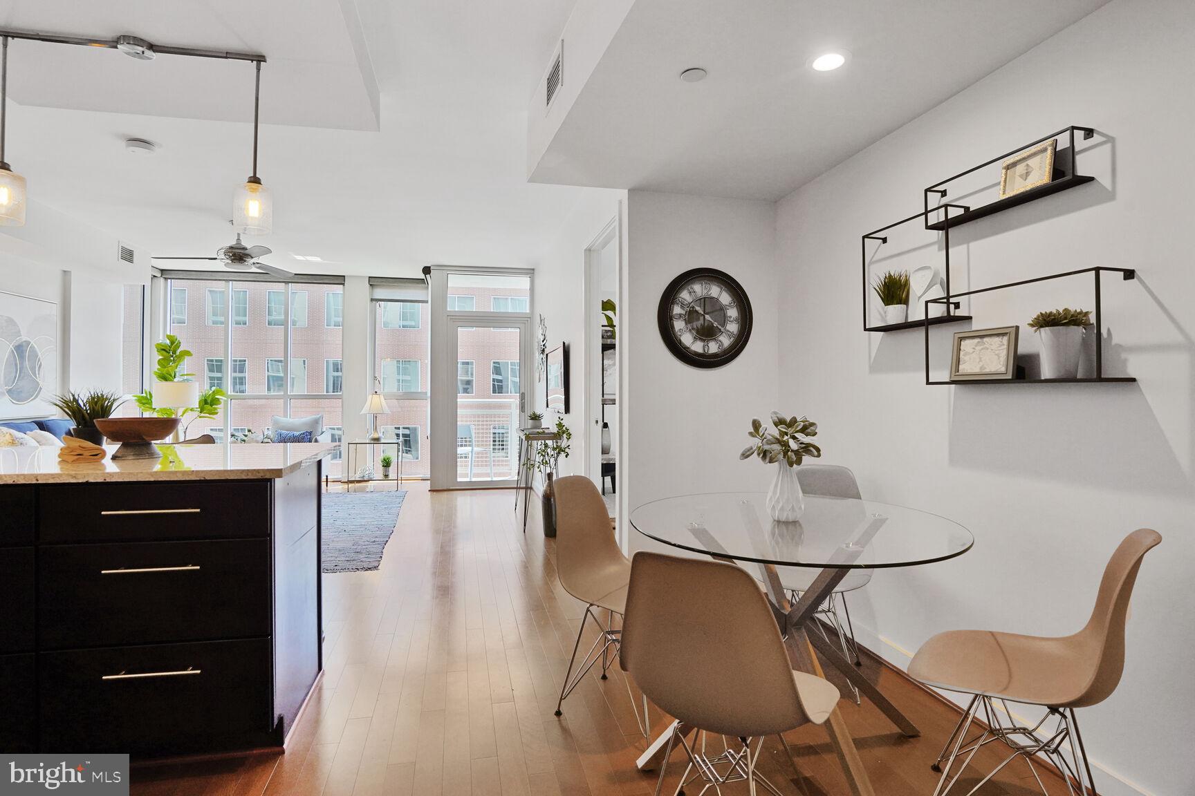 1025 1ST STREET SE 809