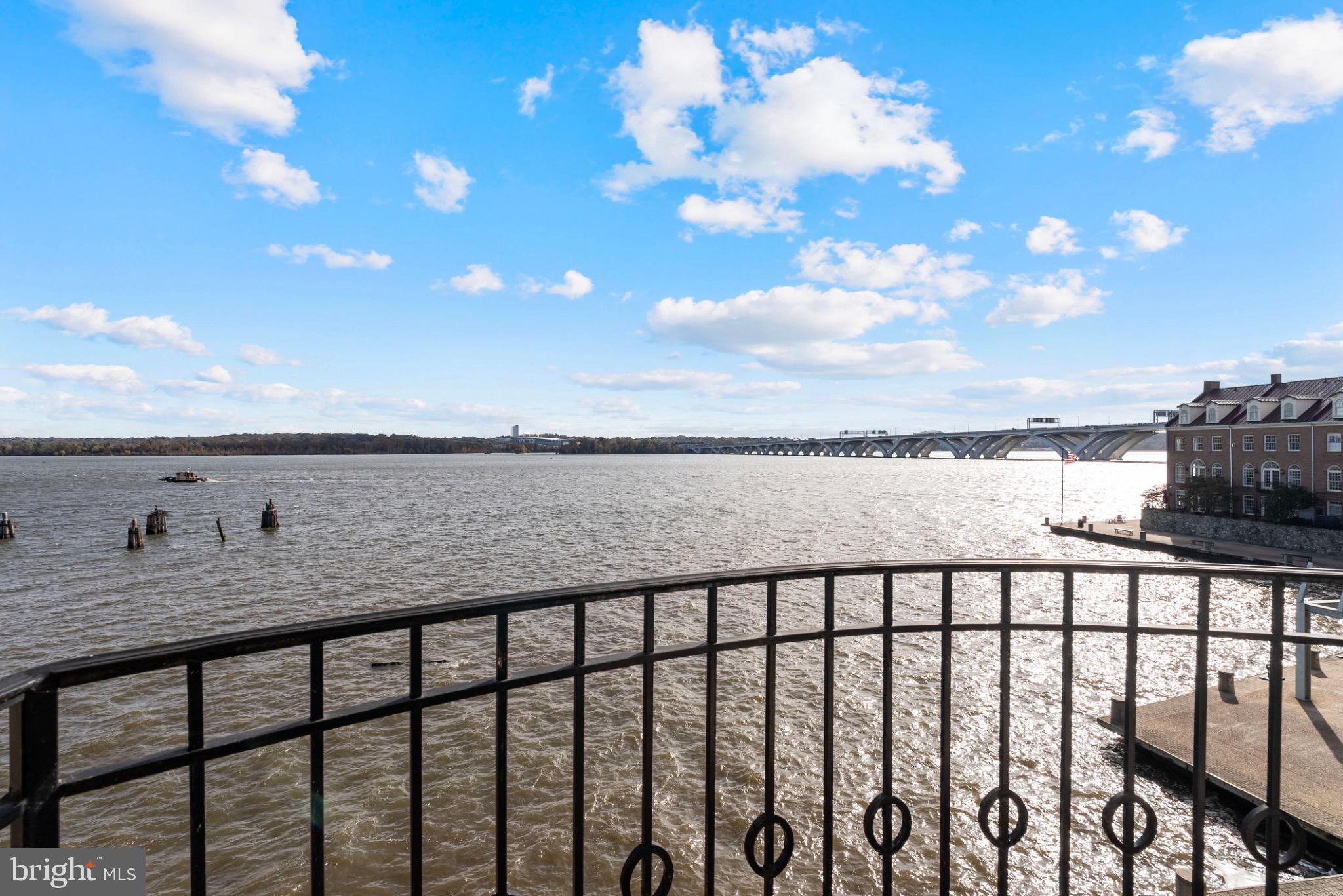 FORDS LANDING - Residential