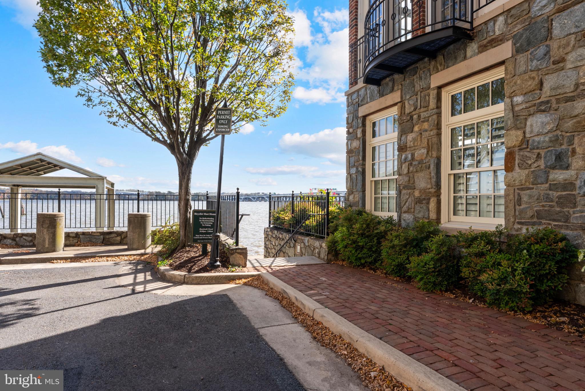 FORDS LANDING - Residential