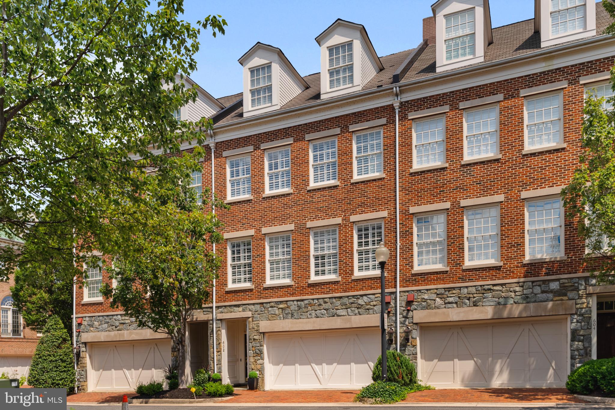 Waterfront Luxury in Fords Landing - Old Town Alexandria, VA
Welcome to 3192 square feet of meticulously curated luxury at Fords Landing, where sophisticated design meets unparalleled waterfront living in Alexandria's coveted Old Town. This professionally decorated, four-level, 4 bedrooms, 3 full baths, 2 half baths, true showpiece, with the Chef’s kitchen featuring exquisite cabinetry finished with the magnificent fine paints of Europe and accented with Restoration Hardware Brass Pulls. This one of a kind home is offering several of these high-end amenities and luxury designer accents throughout, all while providing a low-maintenance lifestyle. Prepare to be captivated by panoramic views while relaxing on the traditional brick patio perched on historical Potomac River, with iconic glimpses of the Washington Monument and the dazzling MGM National Harbor, creating an exquisite backdrop for every moment.
About Fords Landing Community : Located at Union and Franklin Streets in the Southeast Quadrant of Old Town Alexandria, Fords Landing features 136 luxury townhomes on the banks of the Potomac River. Once home to an old Ford plant, EYA transformed this abandoned property into one of the most highly regarded communities in the greater Washington metropolitan area.