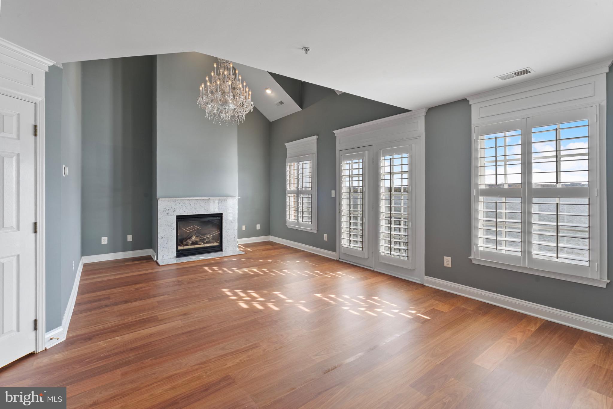 FORDS LANDING - Residential