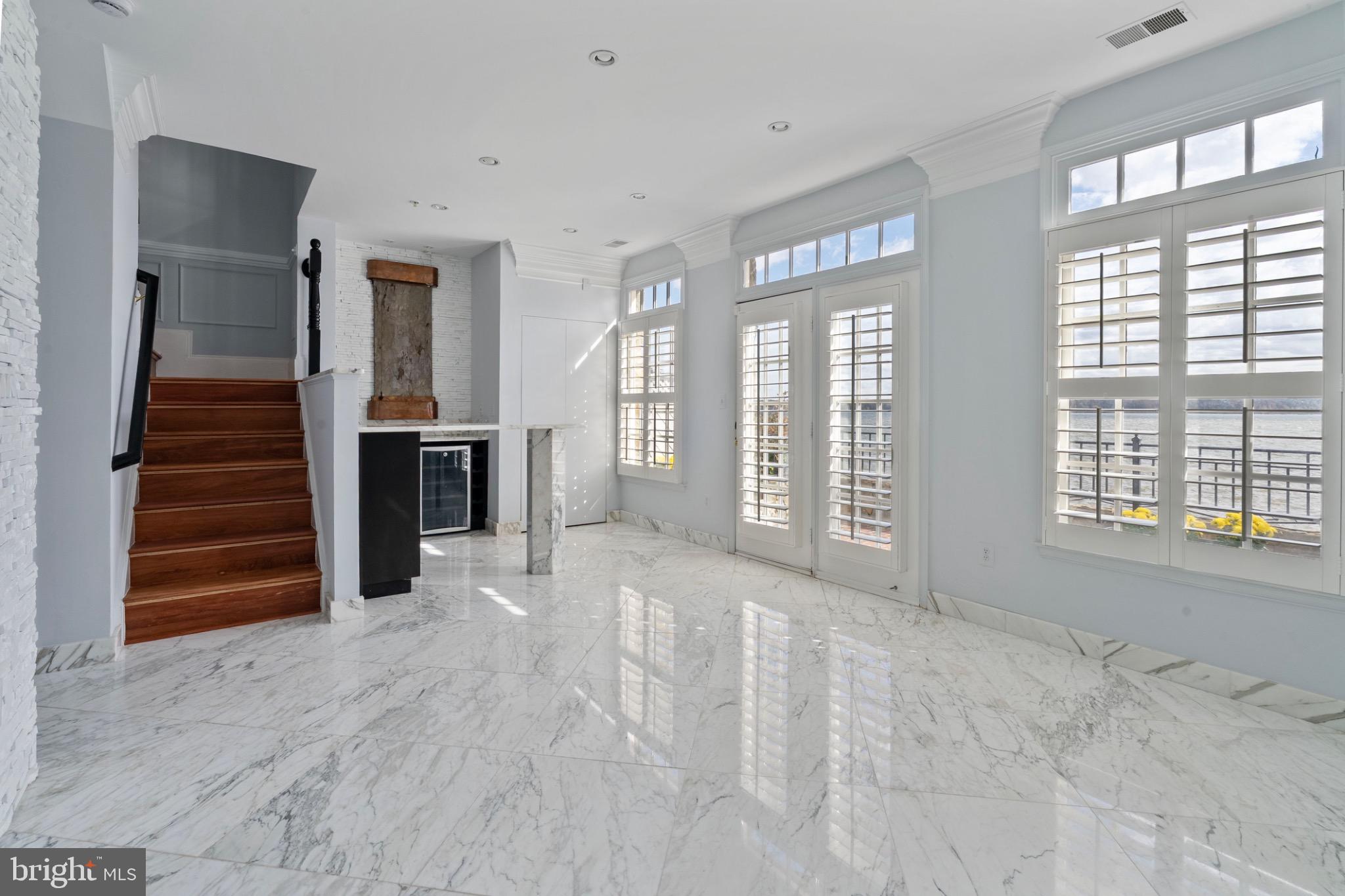 FORDS LANDING - Residential