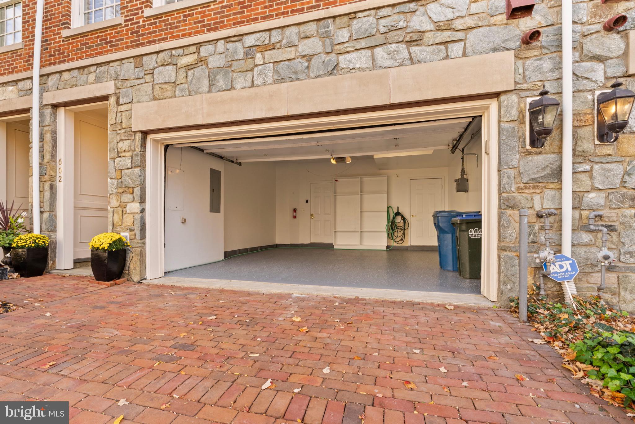 FORDS LANDING - Residential