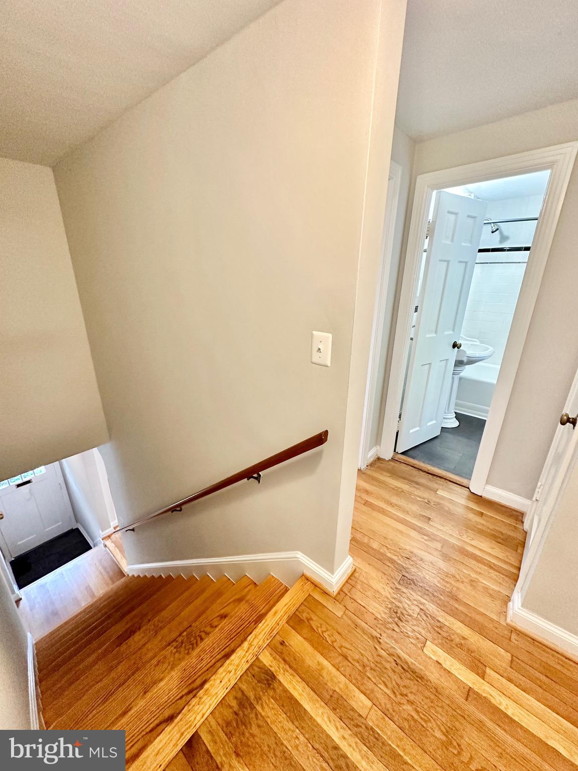 BEVERLEY HILLS - Residential Lease