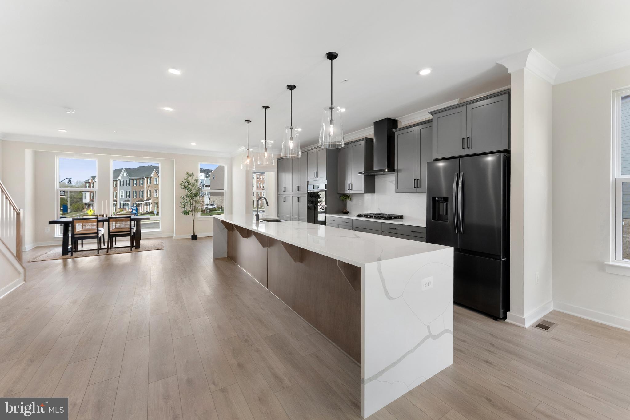 129 SUMMIT POINT BOULEVARD 11J