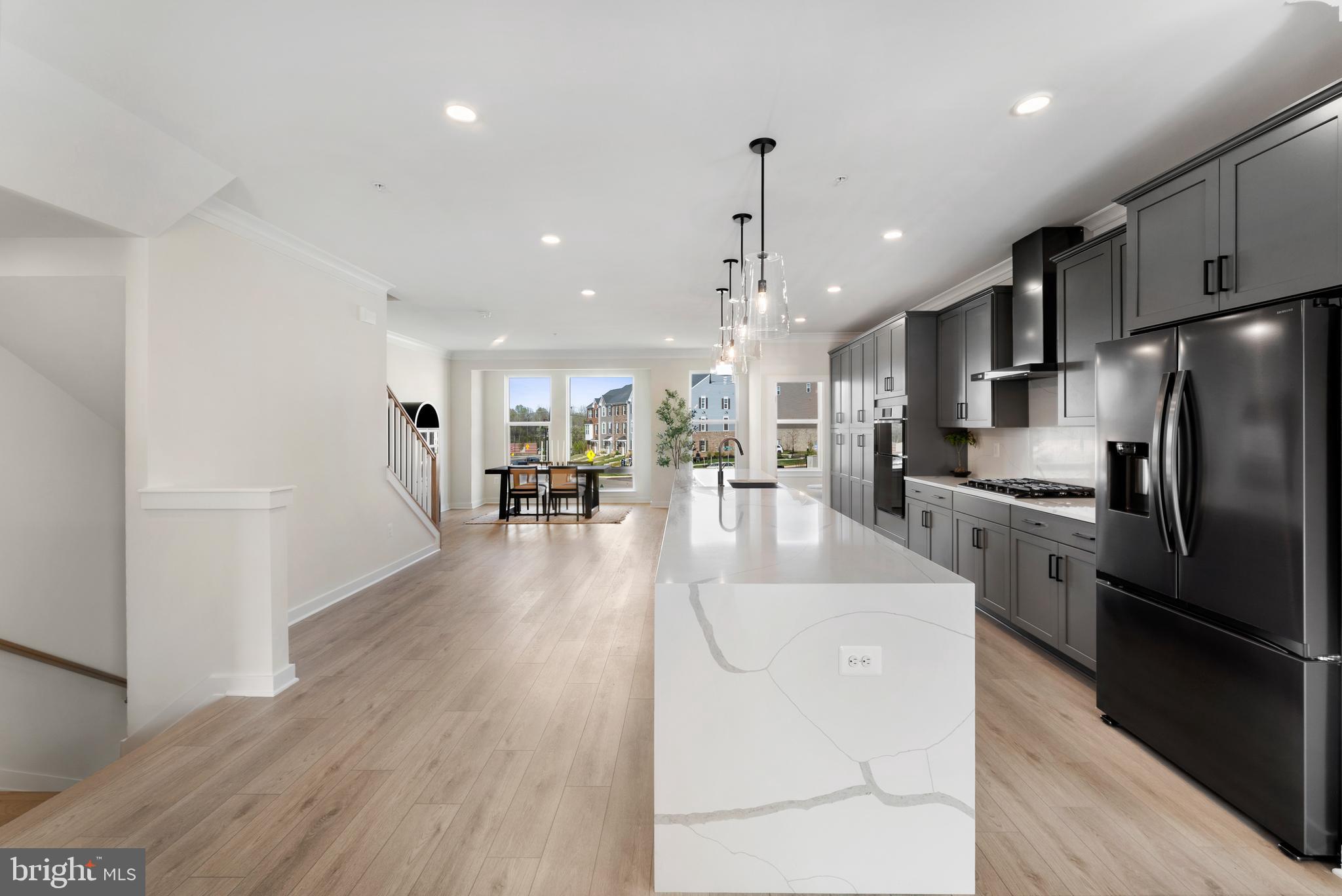 129 SUMMIT POINT BOULEVARD 11J